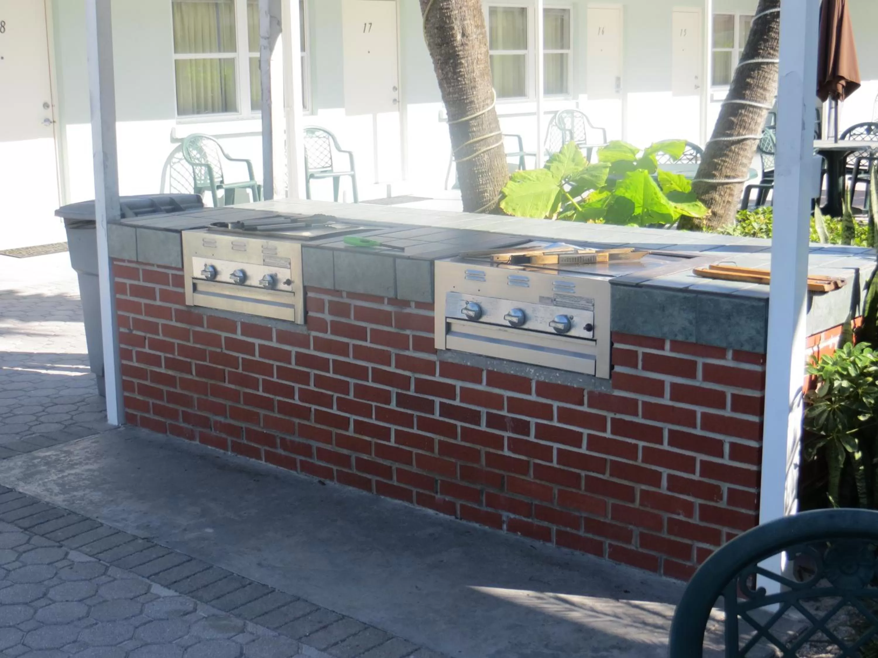 BBQ facilities, Bathroom in Miramar Resort