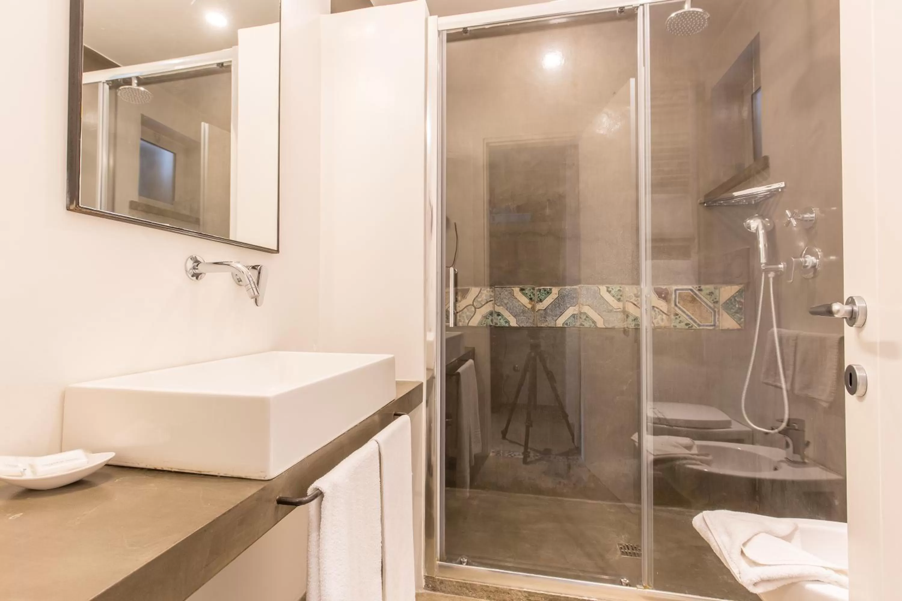 Shower in Hotel Intorno Al Fico