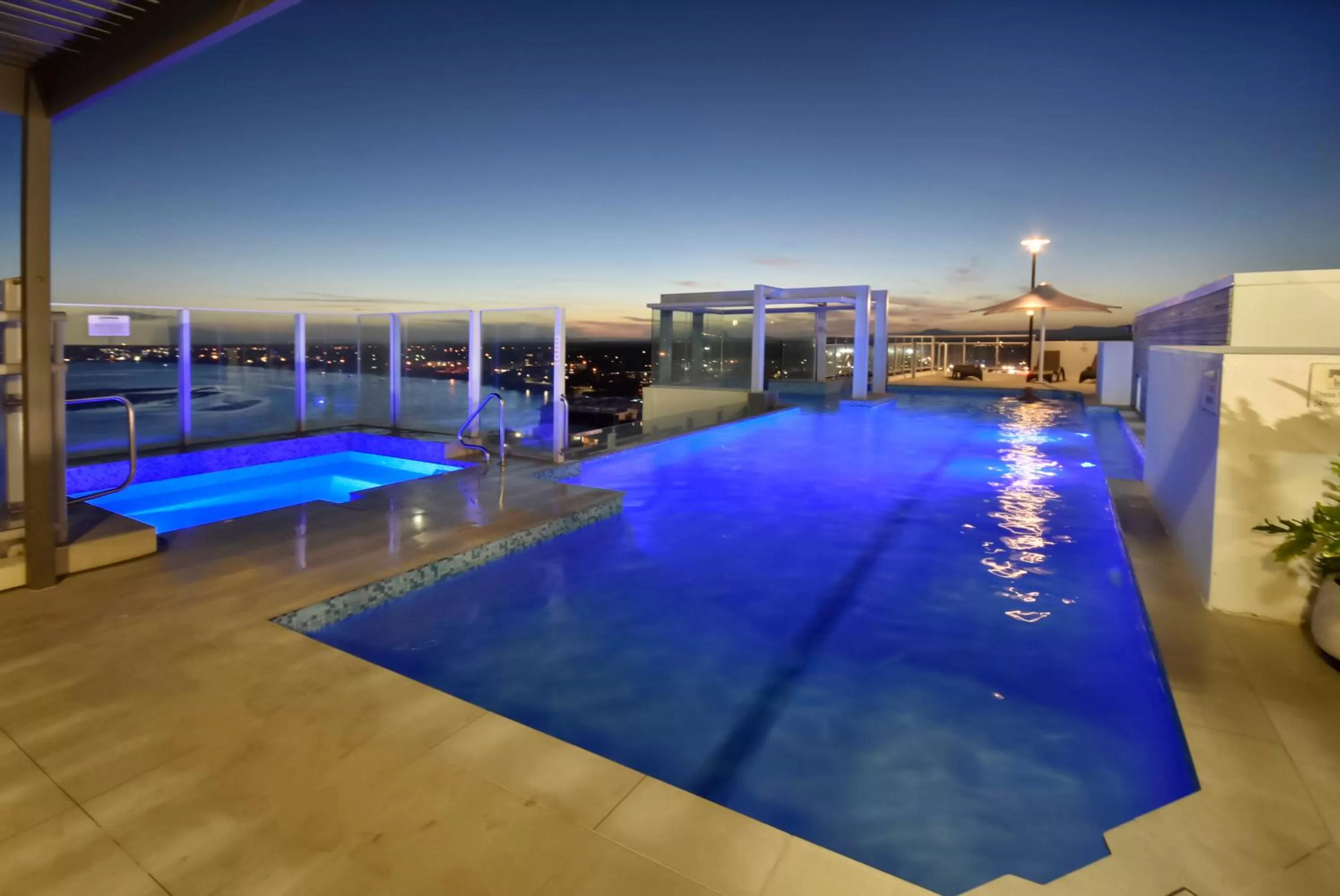 Swimming pool in Pumicestone Blue