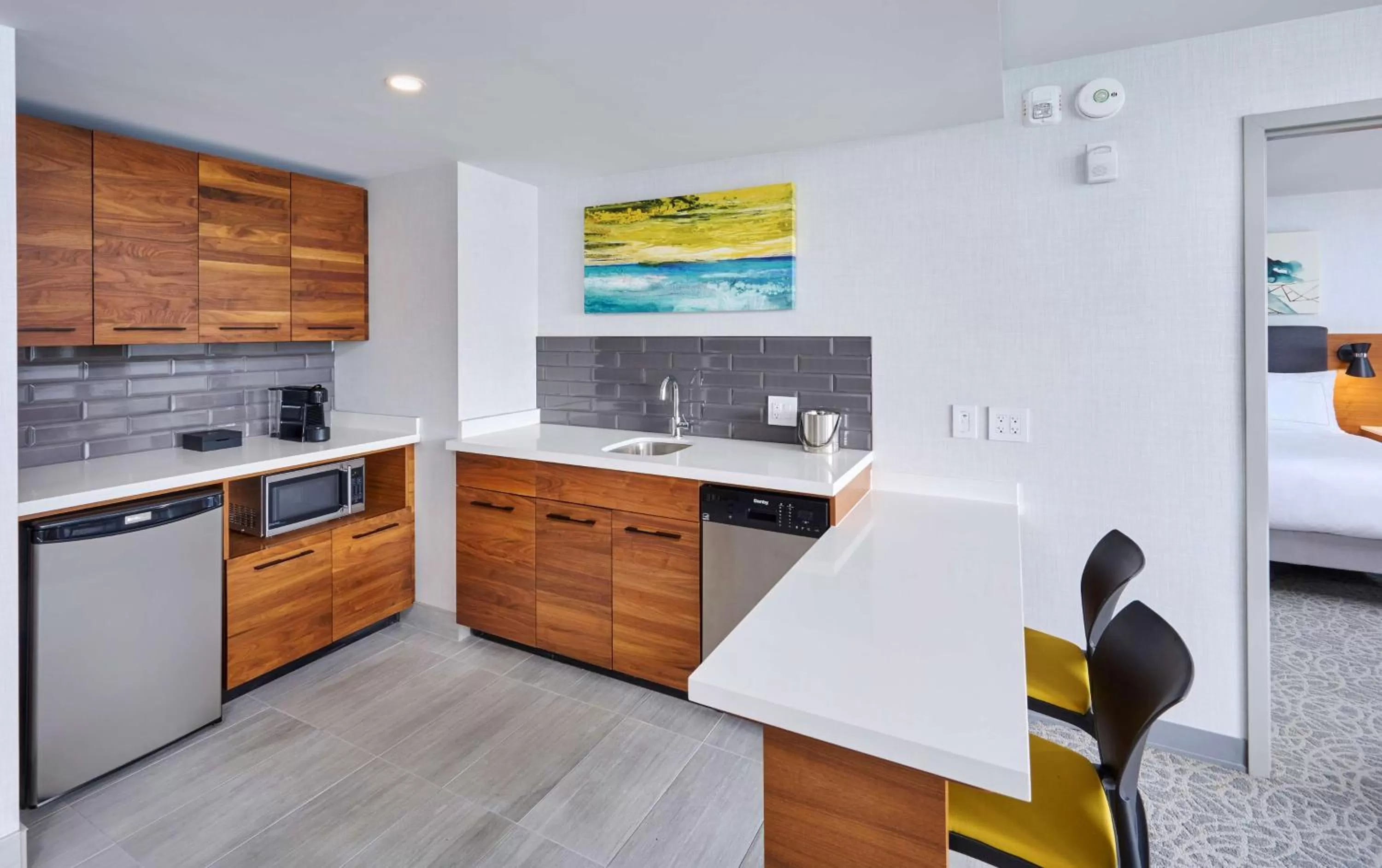 Kitchen or kitchenette in DoubleTree by Hilton Windsor, ON