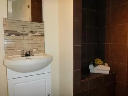 Bathroom in Objectif Santé