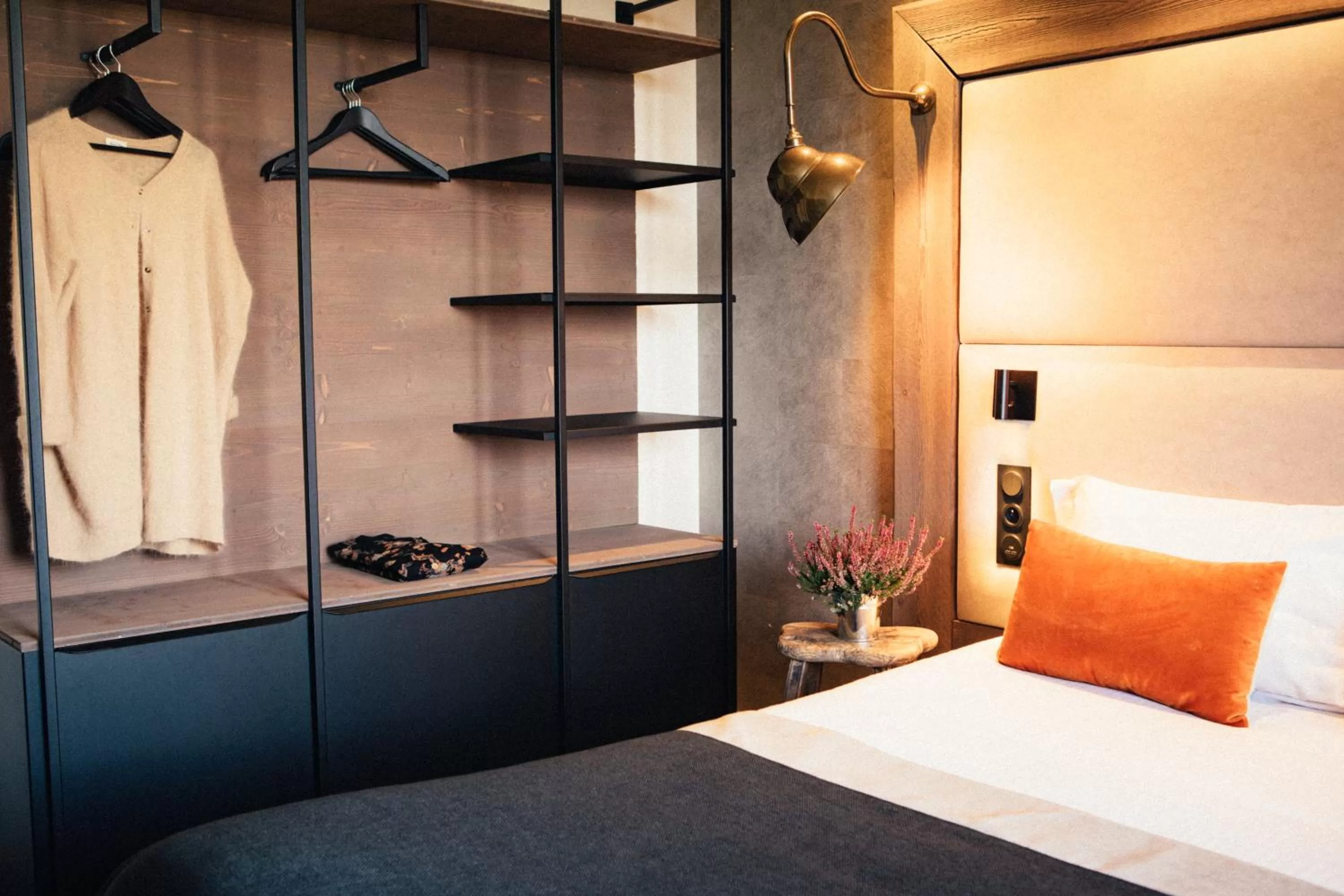 Bedroom, Bed in Hôtel L'Arboisie