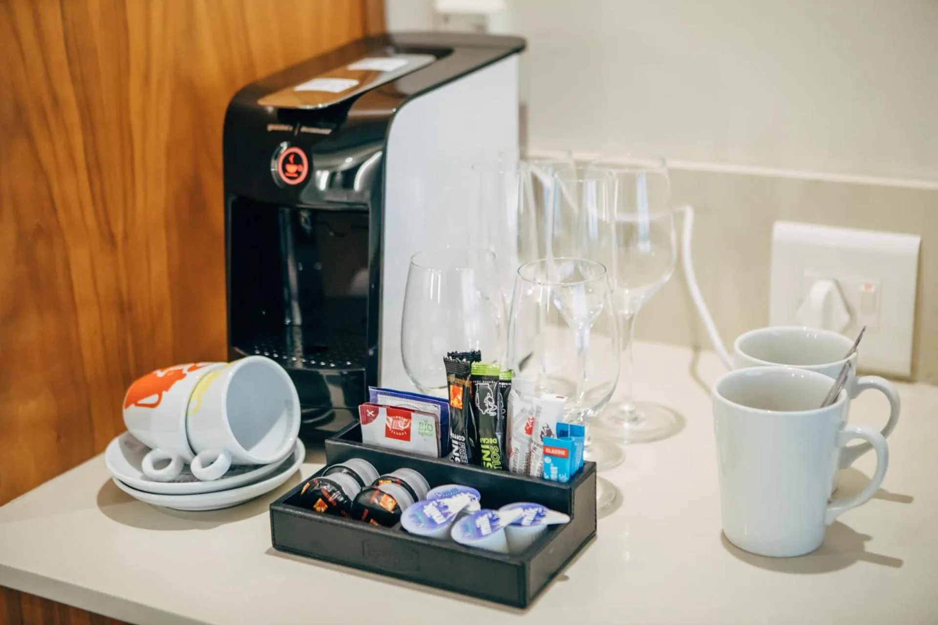 Coffee/tea facilities in Blaauwberg Beach Hotel