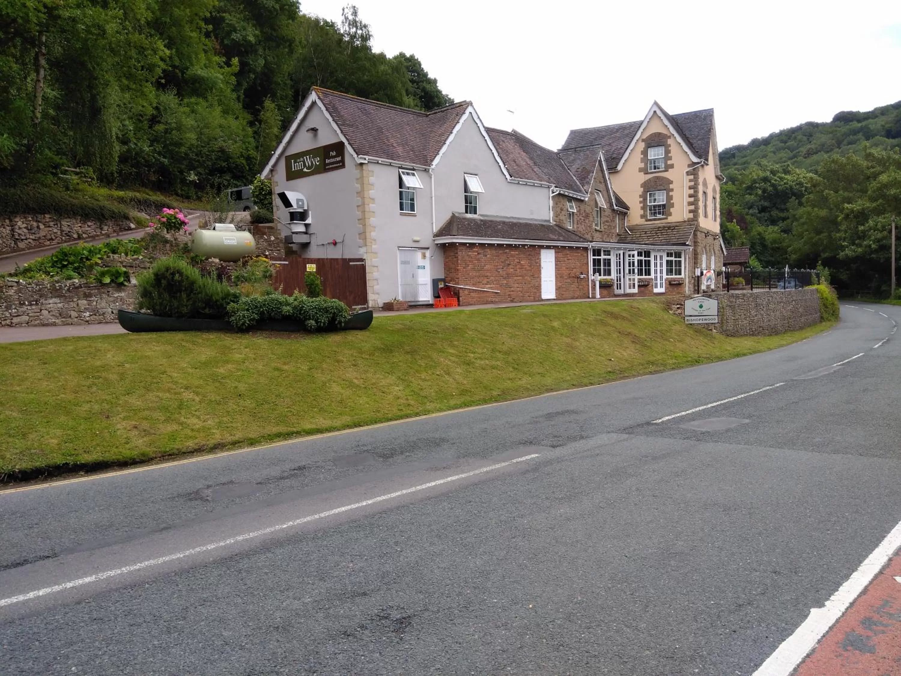 Property building in Inn On The Wye
