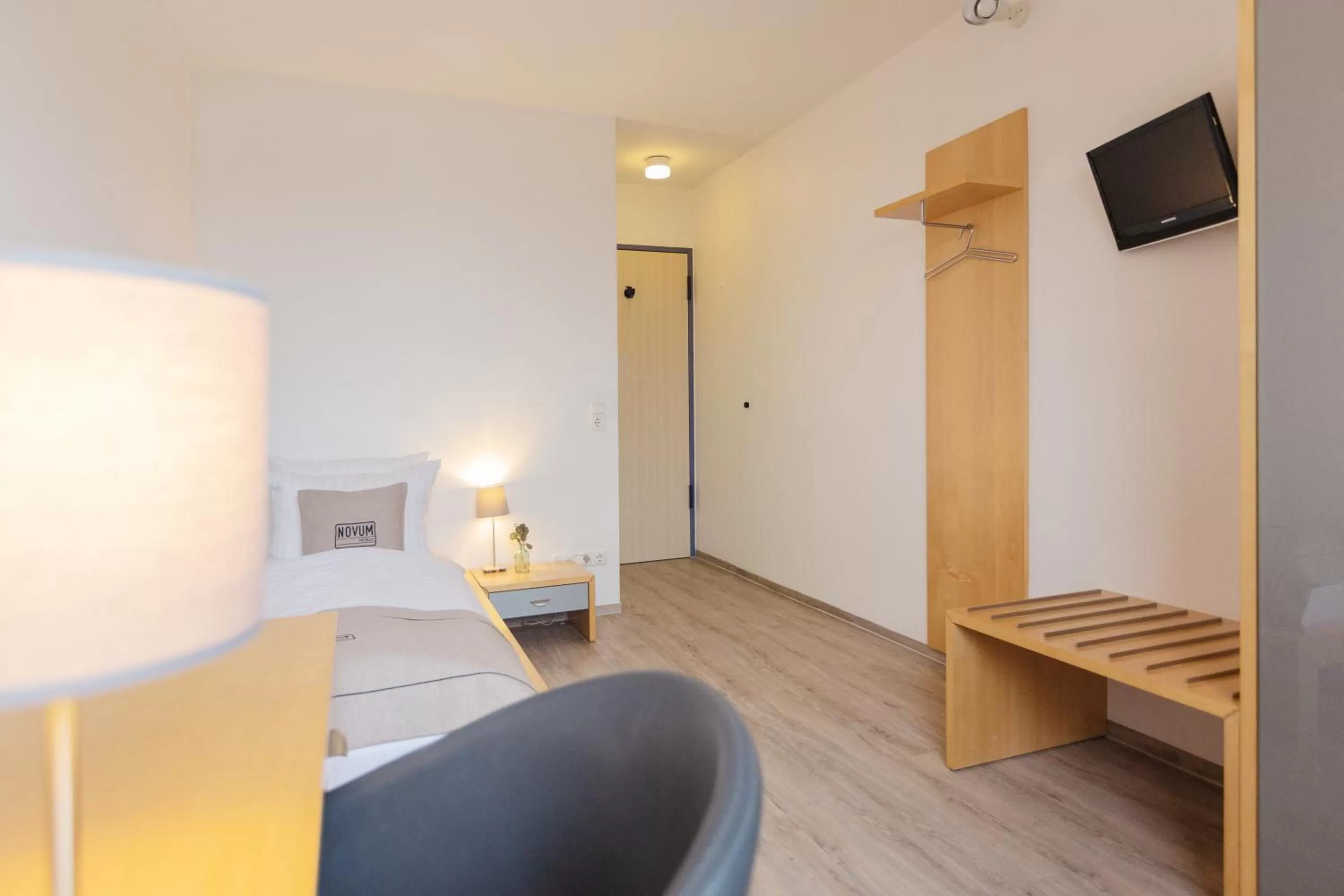 Photo of the whole room in Novum Akademiehotel Kiel