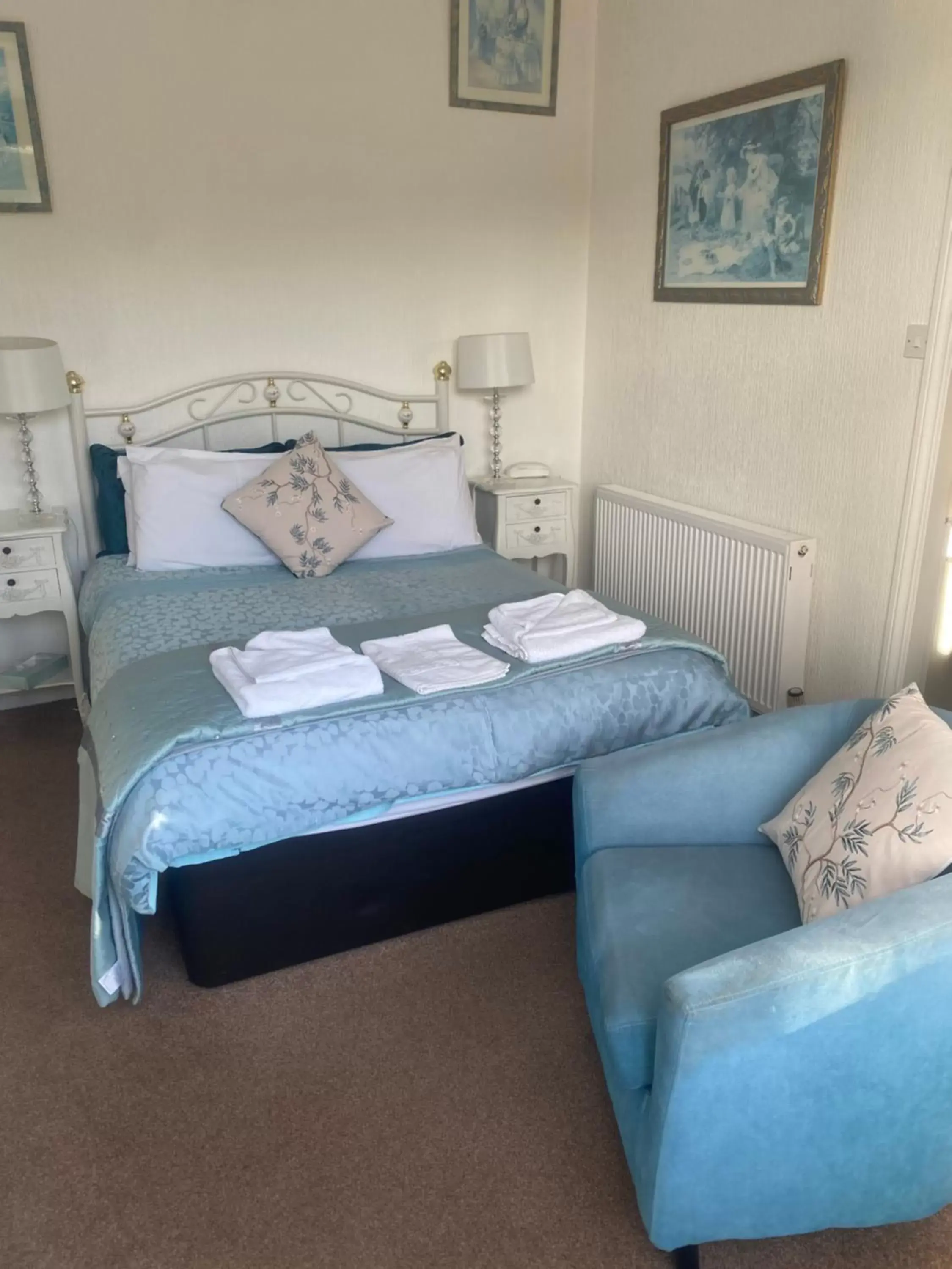 Double or Twin Room - single occupancy in Parlors Hall Hotel Double or Twin Room - single occupancy in Parlors Hall Hotel