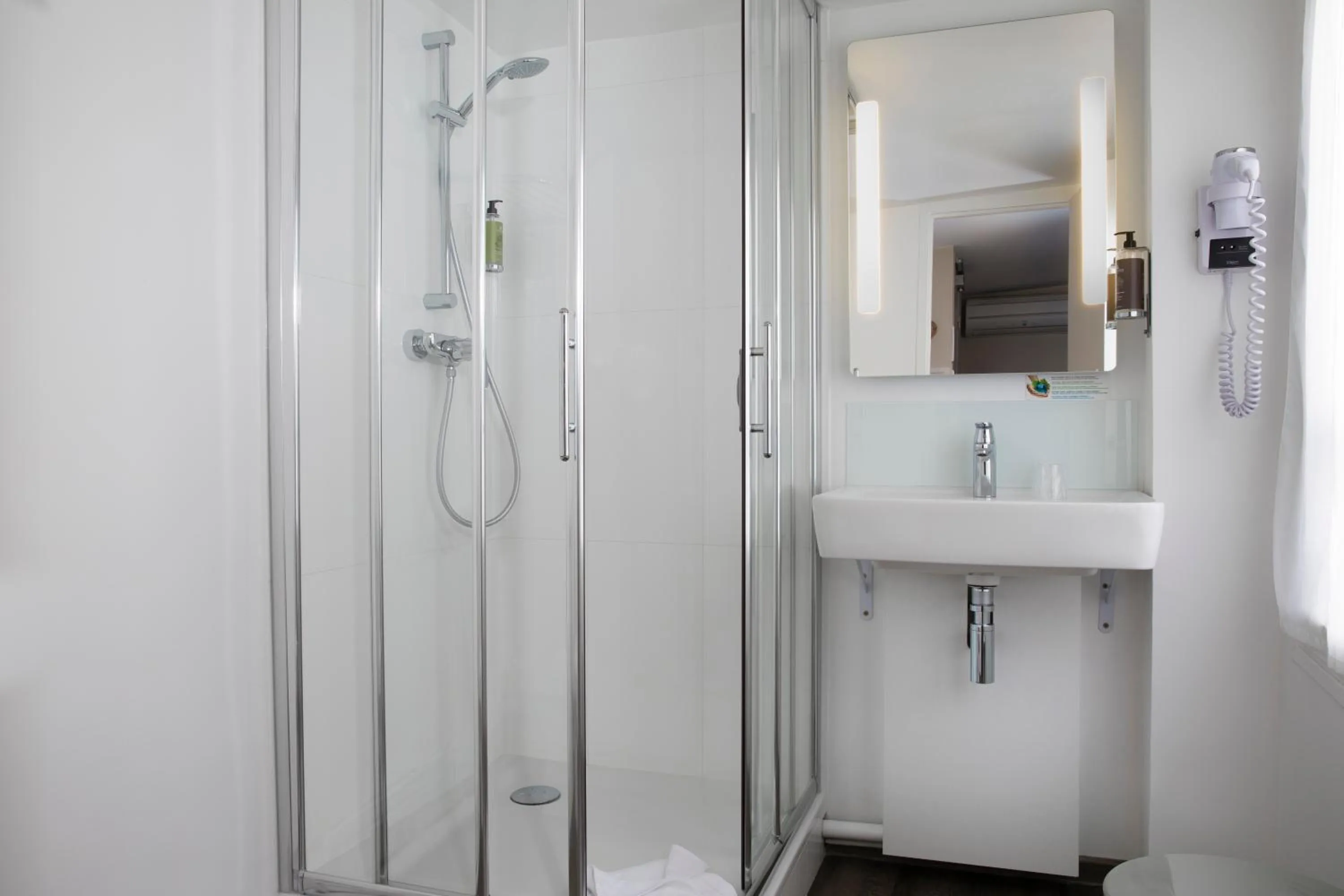 Toilet in Hotel d'Espagne