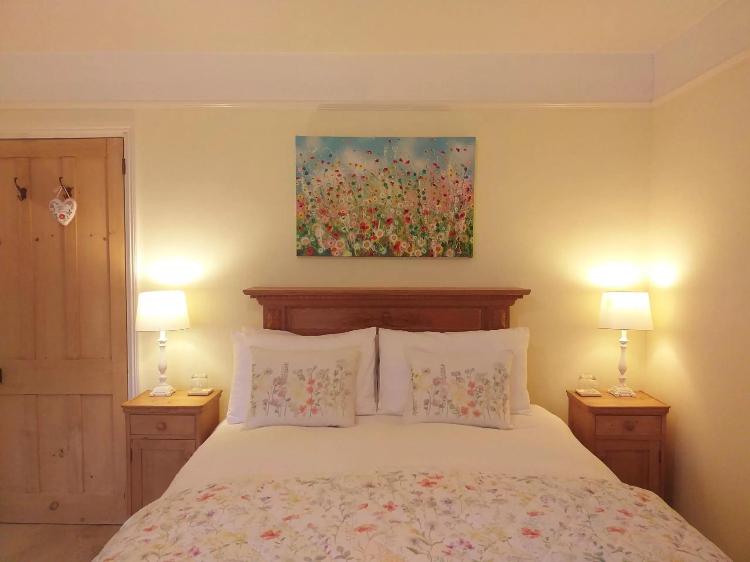 Bedroom in Lobhill Farmhouse Bed and Breakfast and Self Catering Accommodation