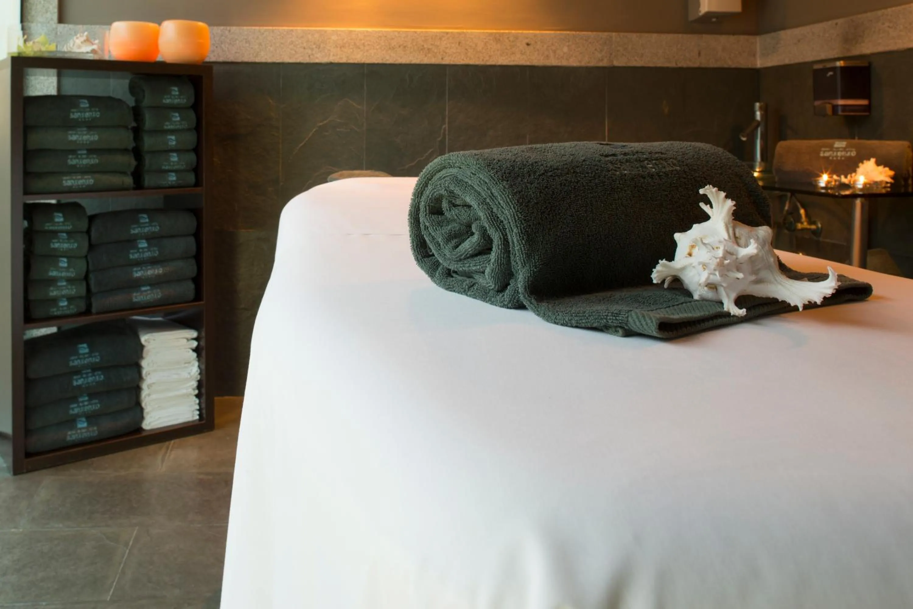 Massage, Bed in Gran Talaso Hotel Sanxenxo