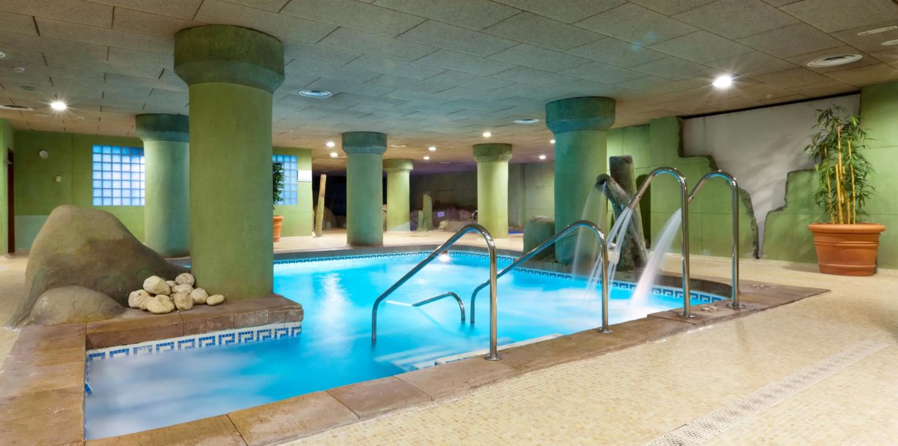 Spa and wellness centre/facilities in Senator Granada