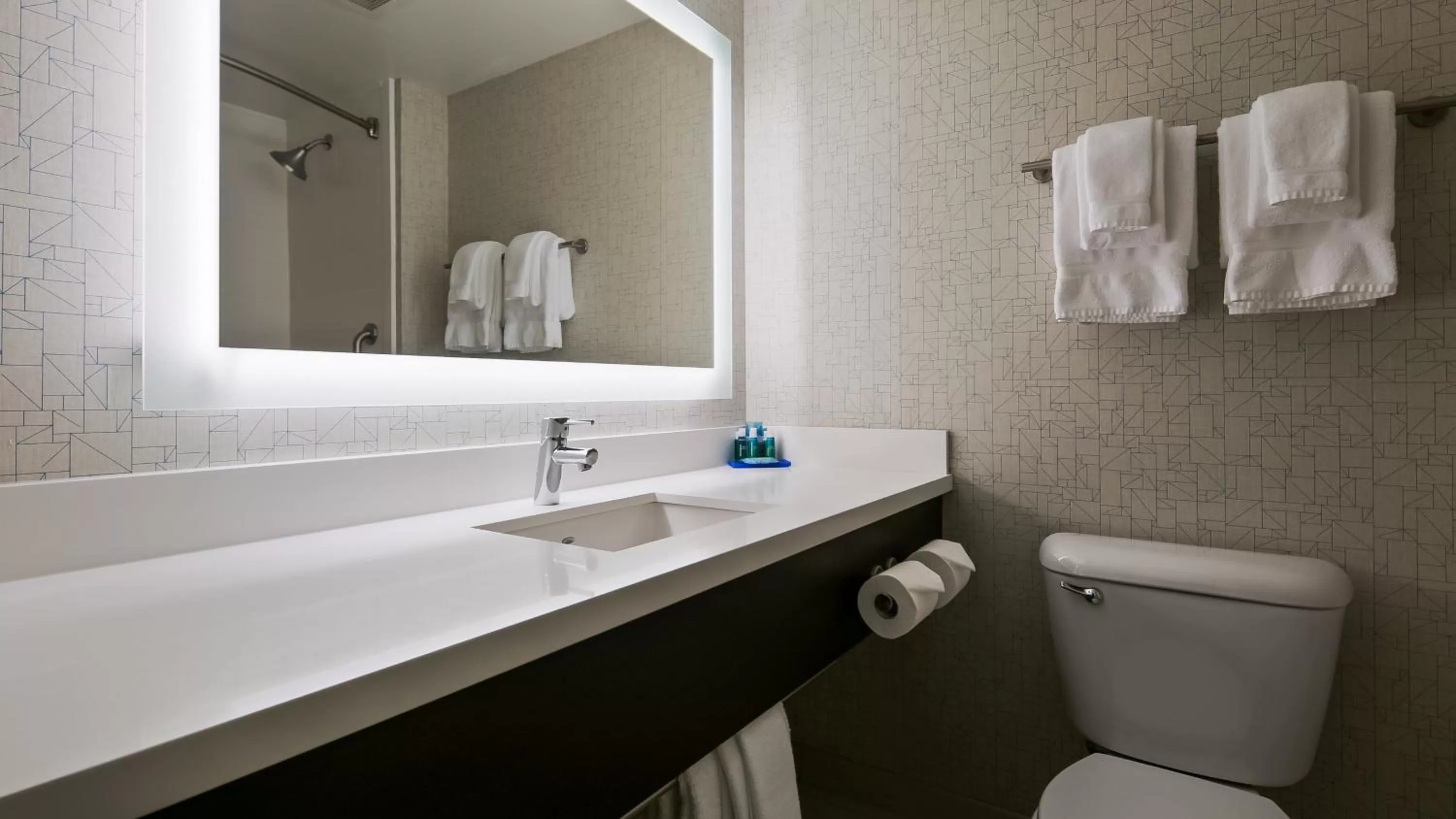 King Suite with Whirlpool in Holiday Inn Express Hotels & Suites Burlington, an IHG Hotel
