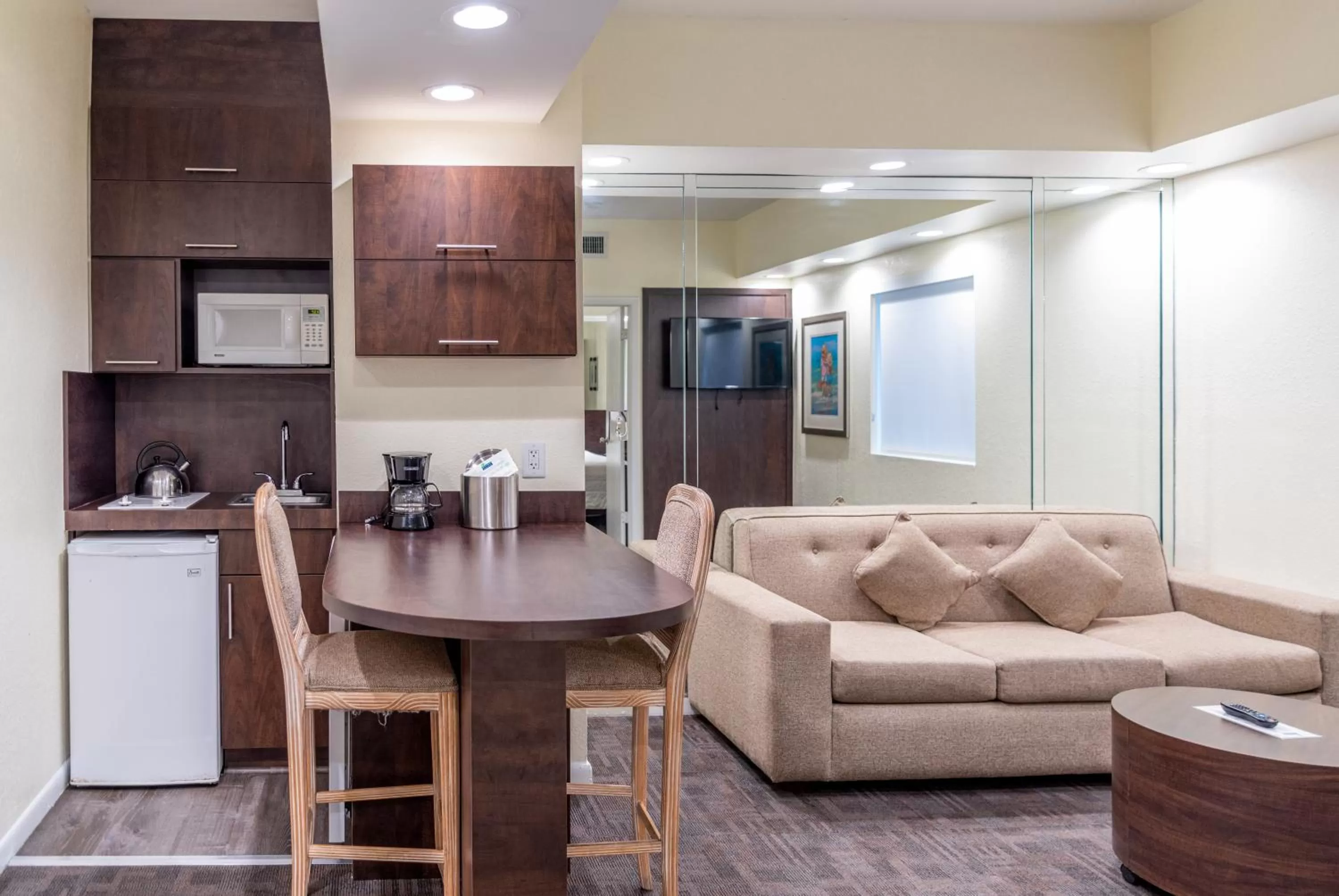 Kitchen or kitchenette in Crystal Beach Suites Miami Oceanfront Hotel