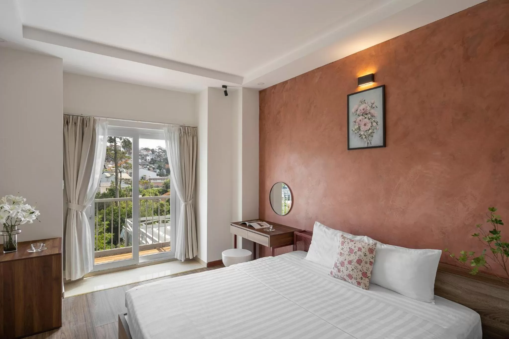 Bed in Hong Mon Villa