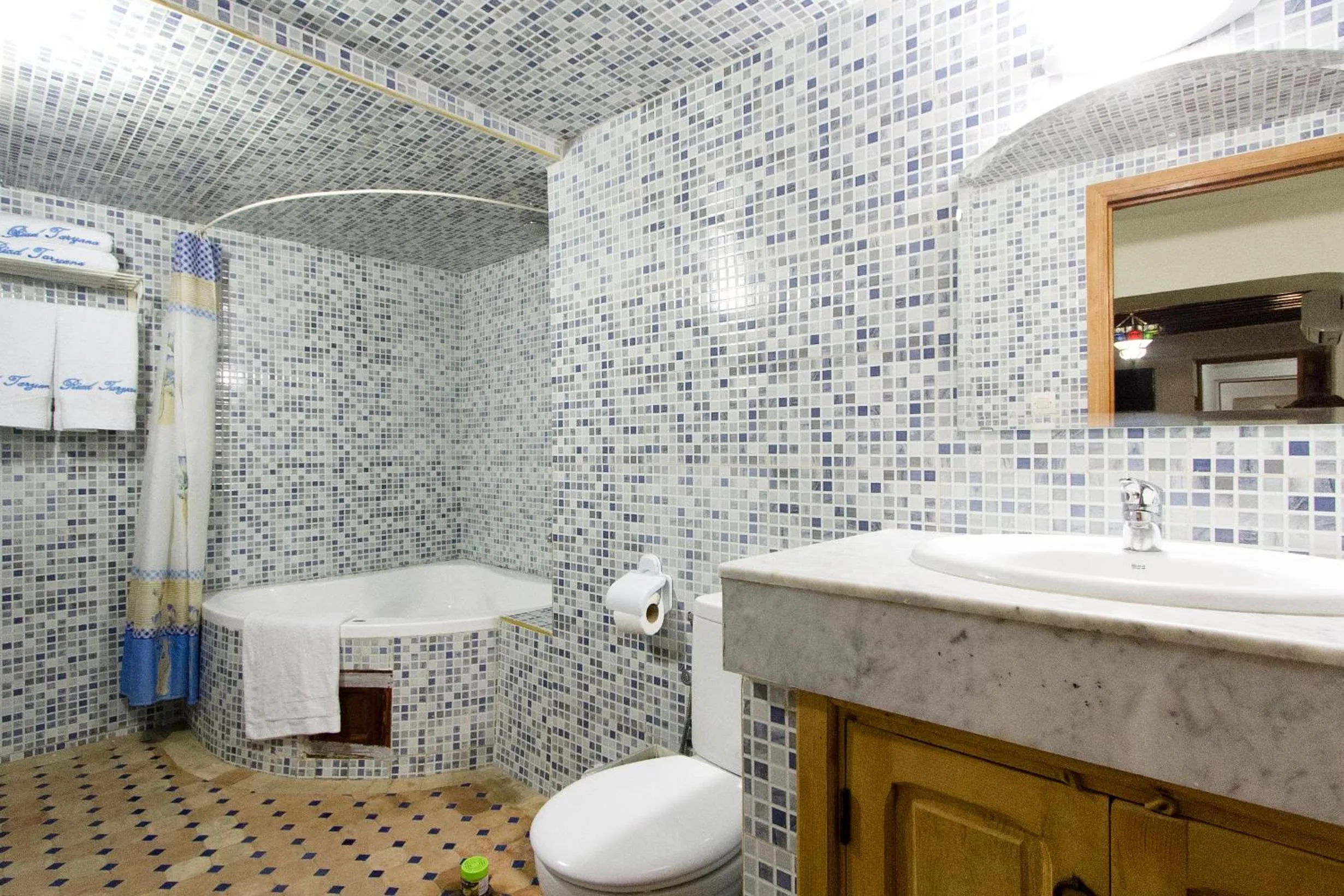 Bathroom in Riad Taryana