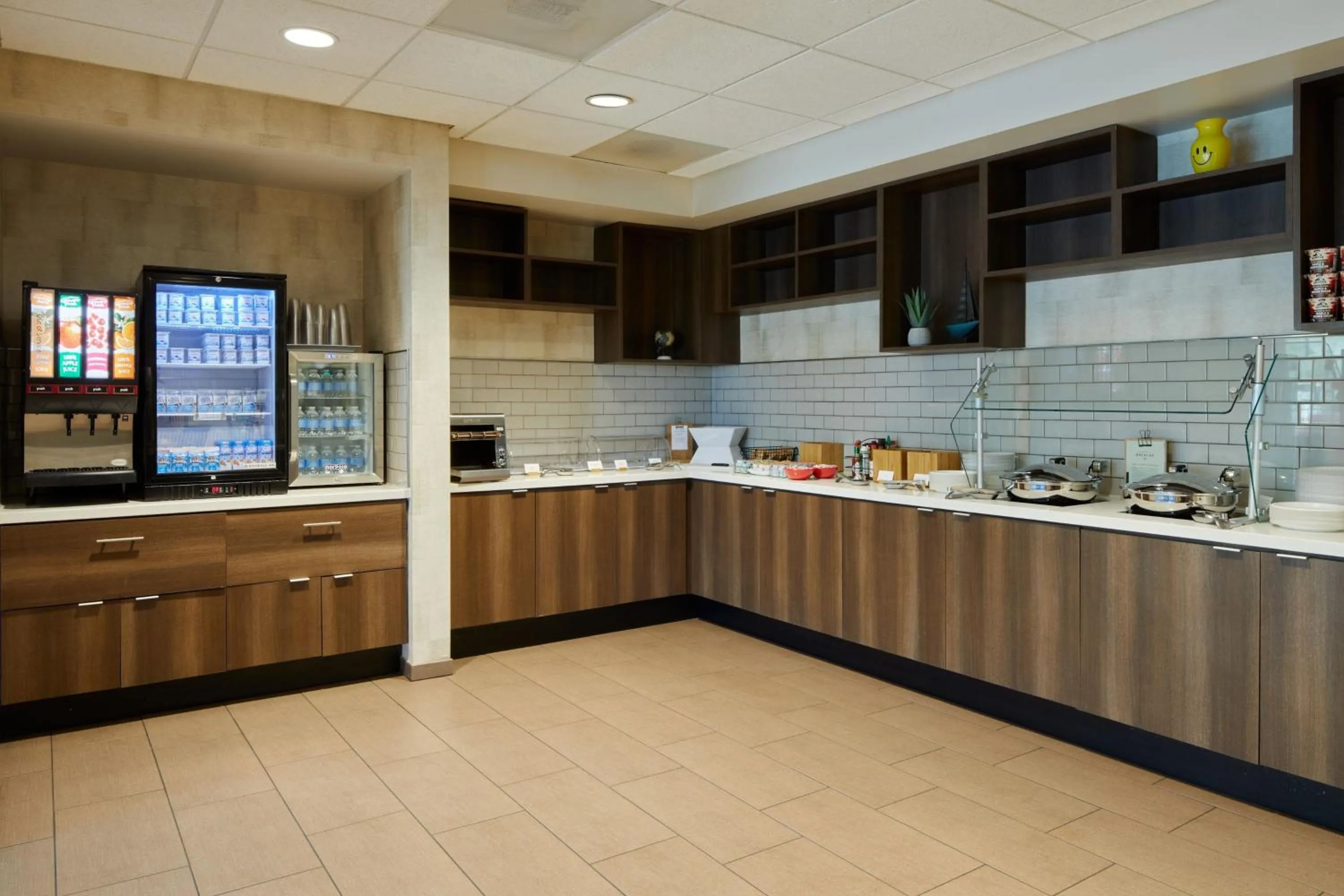 Breakfast in TownePlace Suites by Marriott Thousand Oaks Agoura Hills