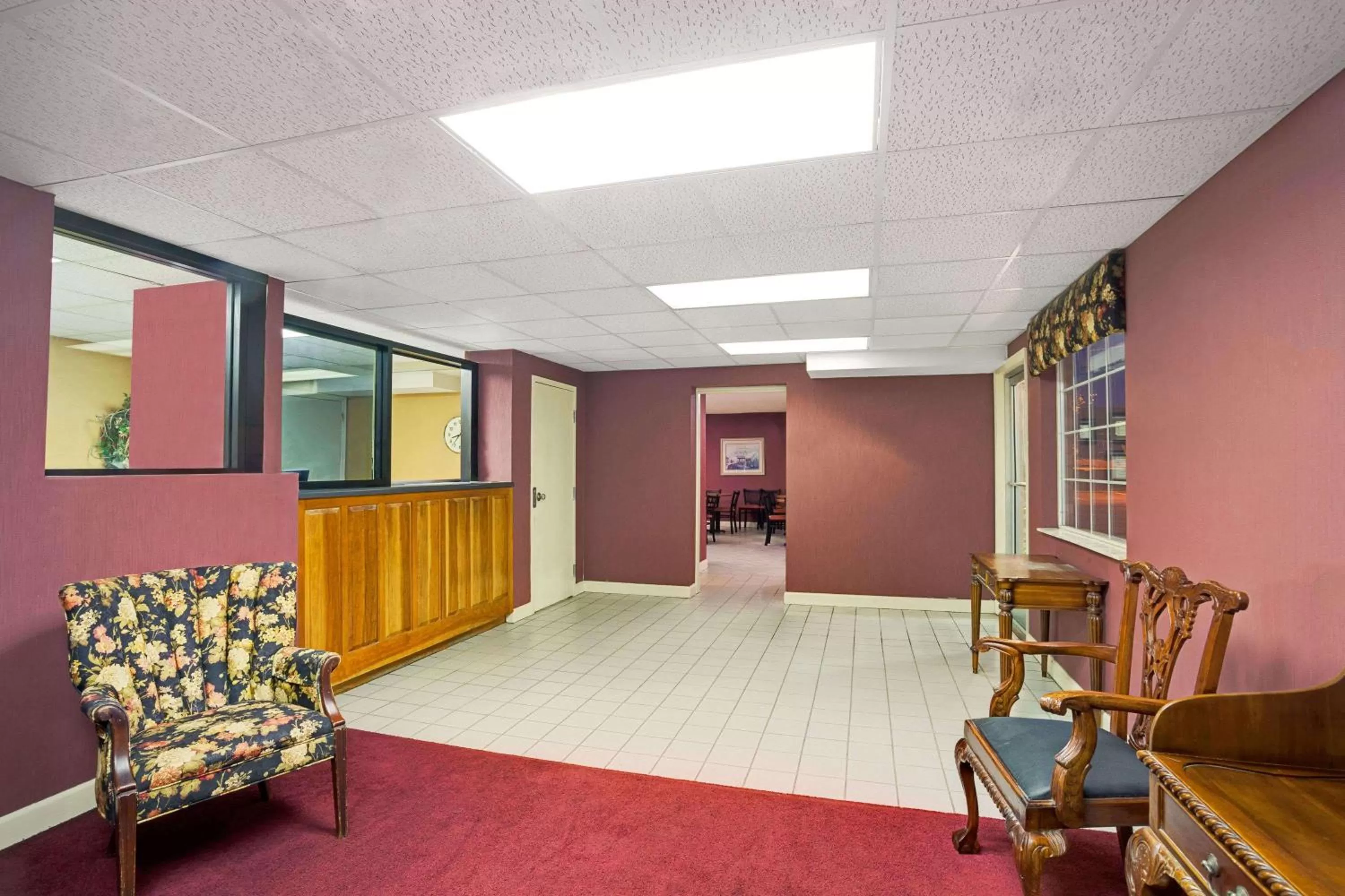 Lobby or reception in Days Inn by Wyndham Joelton/Nashville