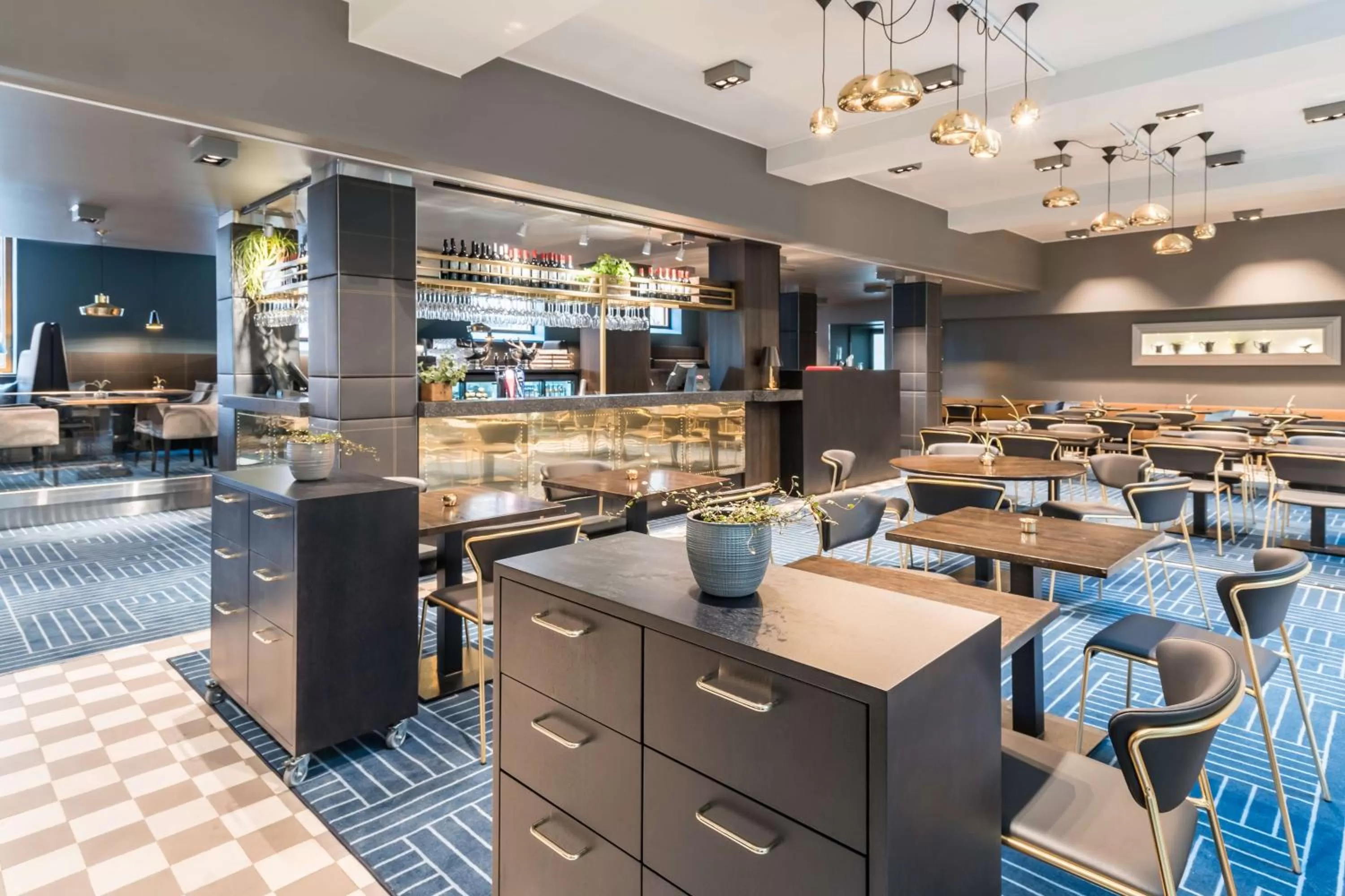 Restaurant/places to eat in Radisson Blu Plaza Hotel, Helsinki