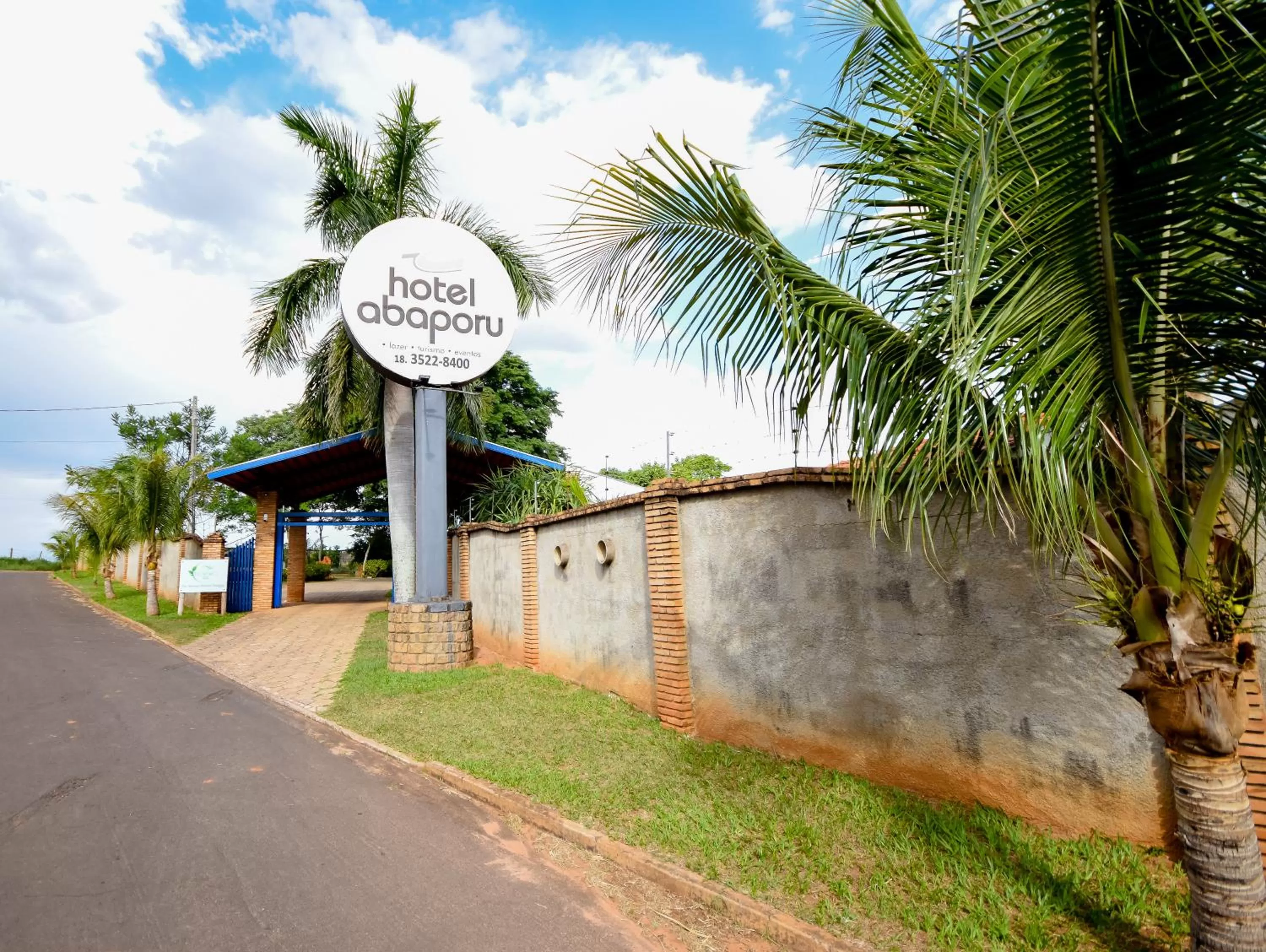 Property logo or sign in HOTEL ABAPORU