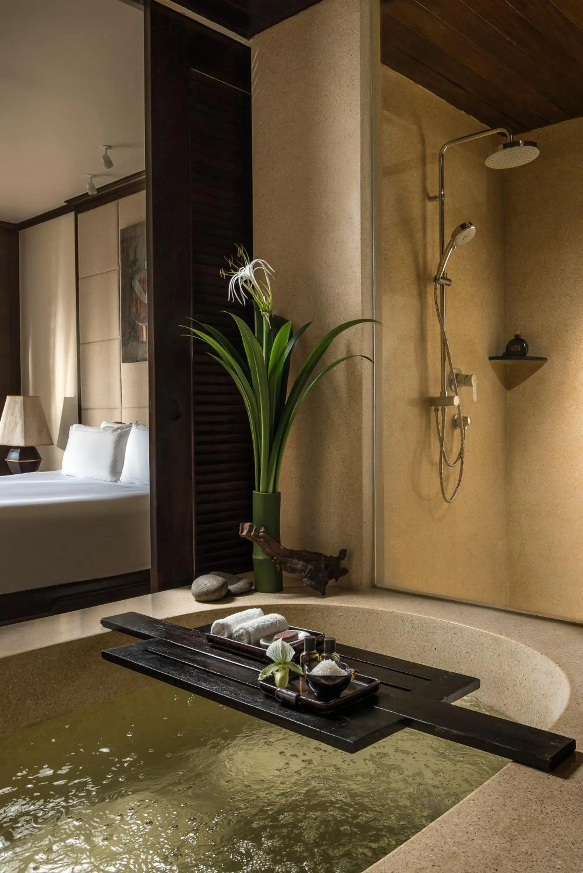 Bathroom, Bed in Anantara Golden Triangle Elephant Camp & Resort