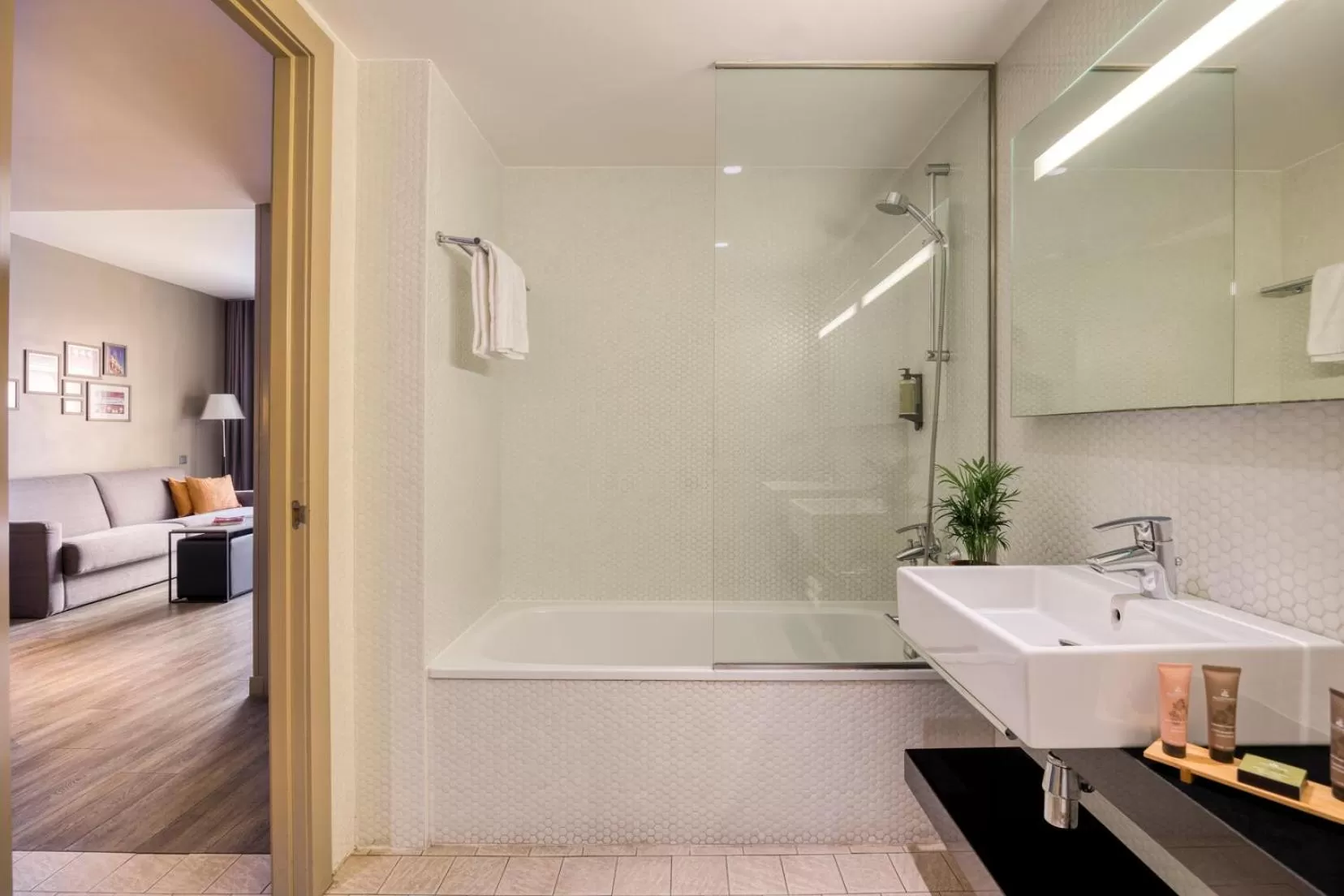 Bathroom in Citadines Ramblas Barcelona