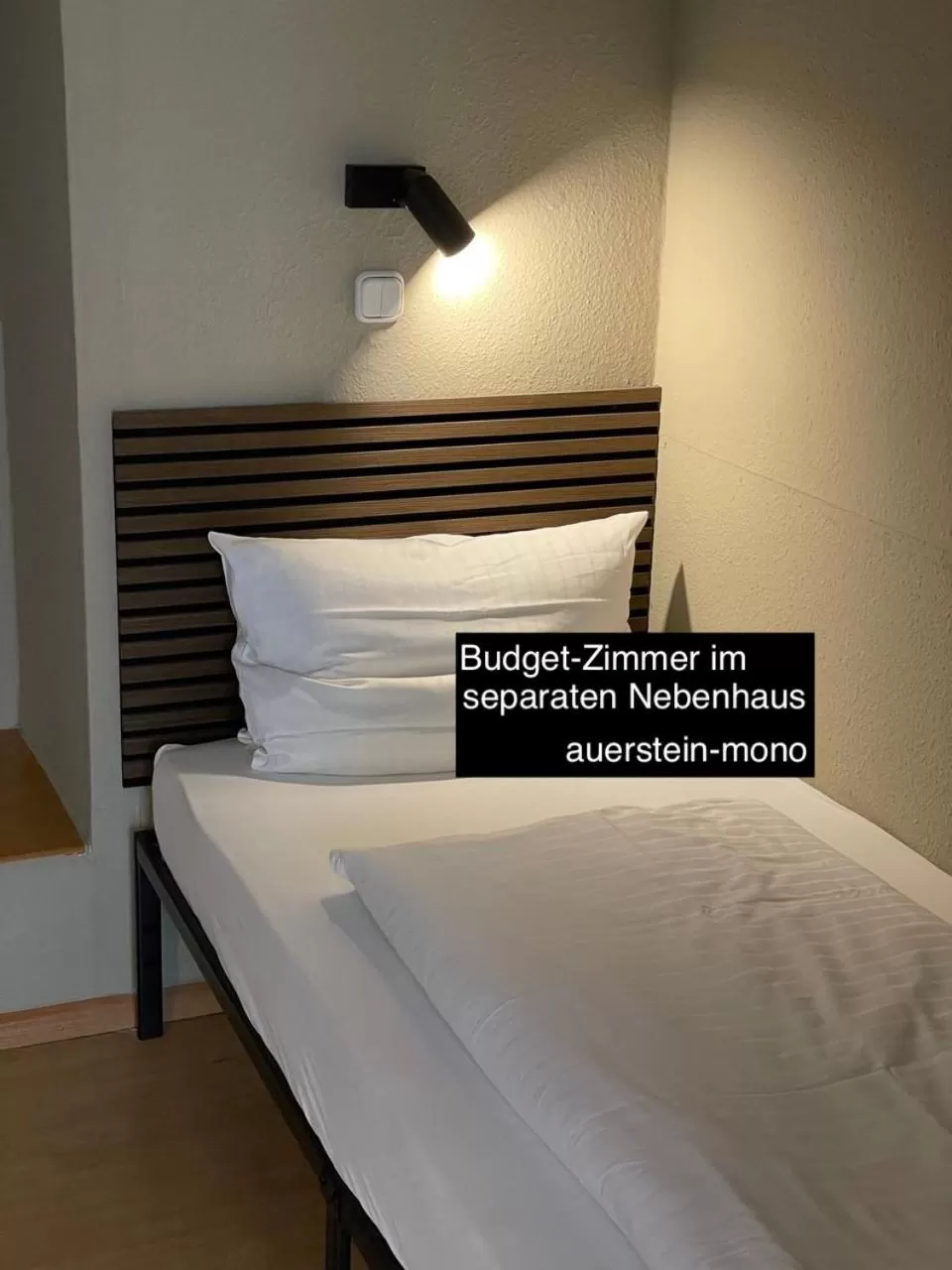 Bed in AUERSTEIN-Hotels auerstein & auerstein-mono