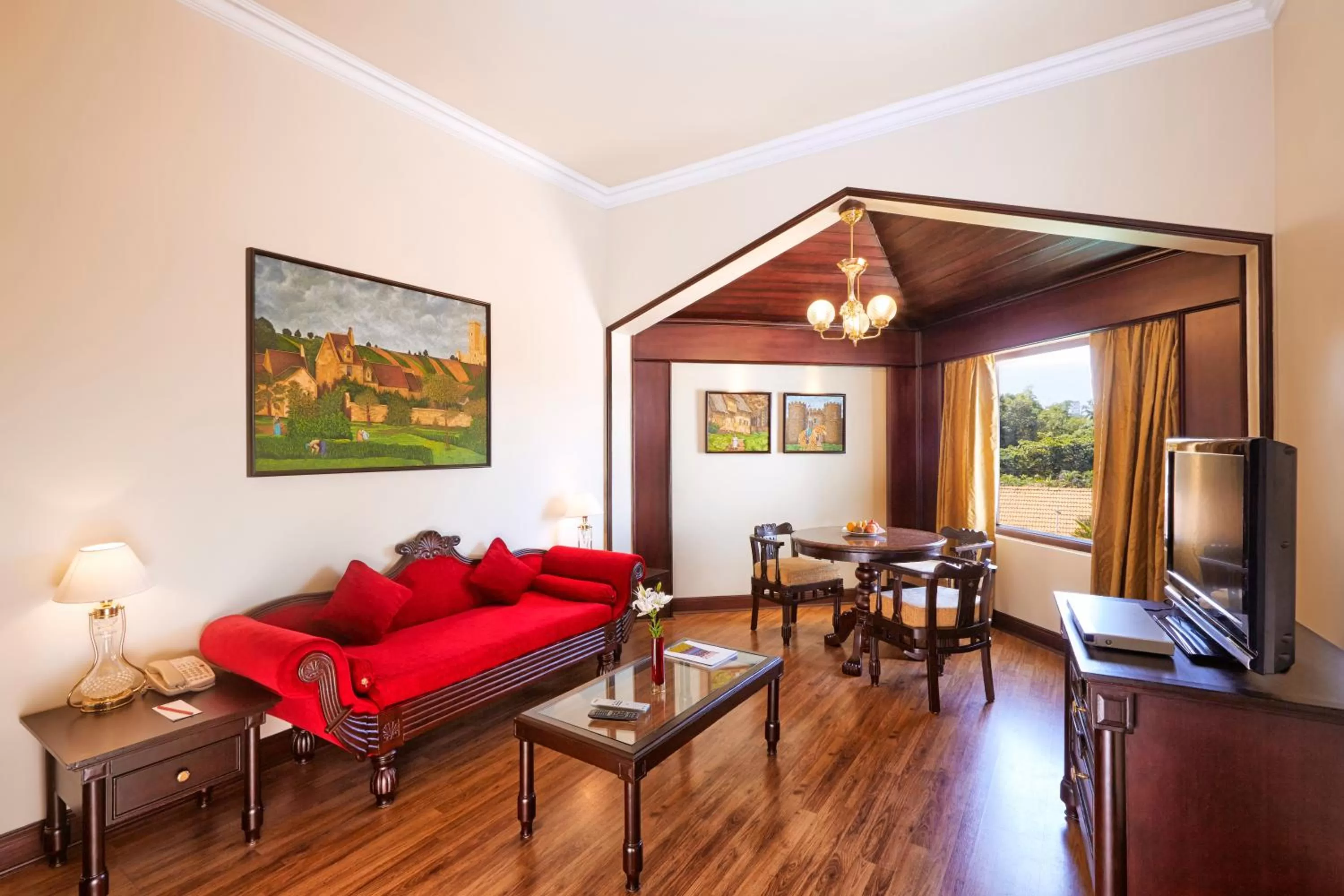 Living room in The Gateway Hotel Beach Road, Calicut