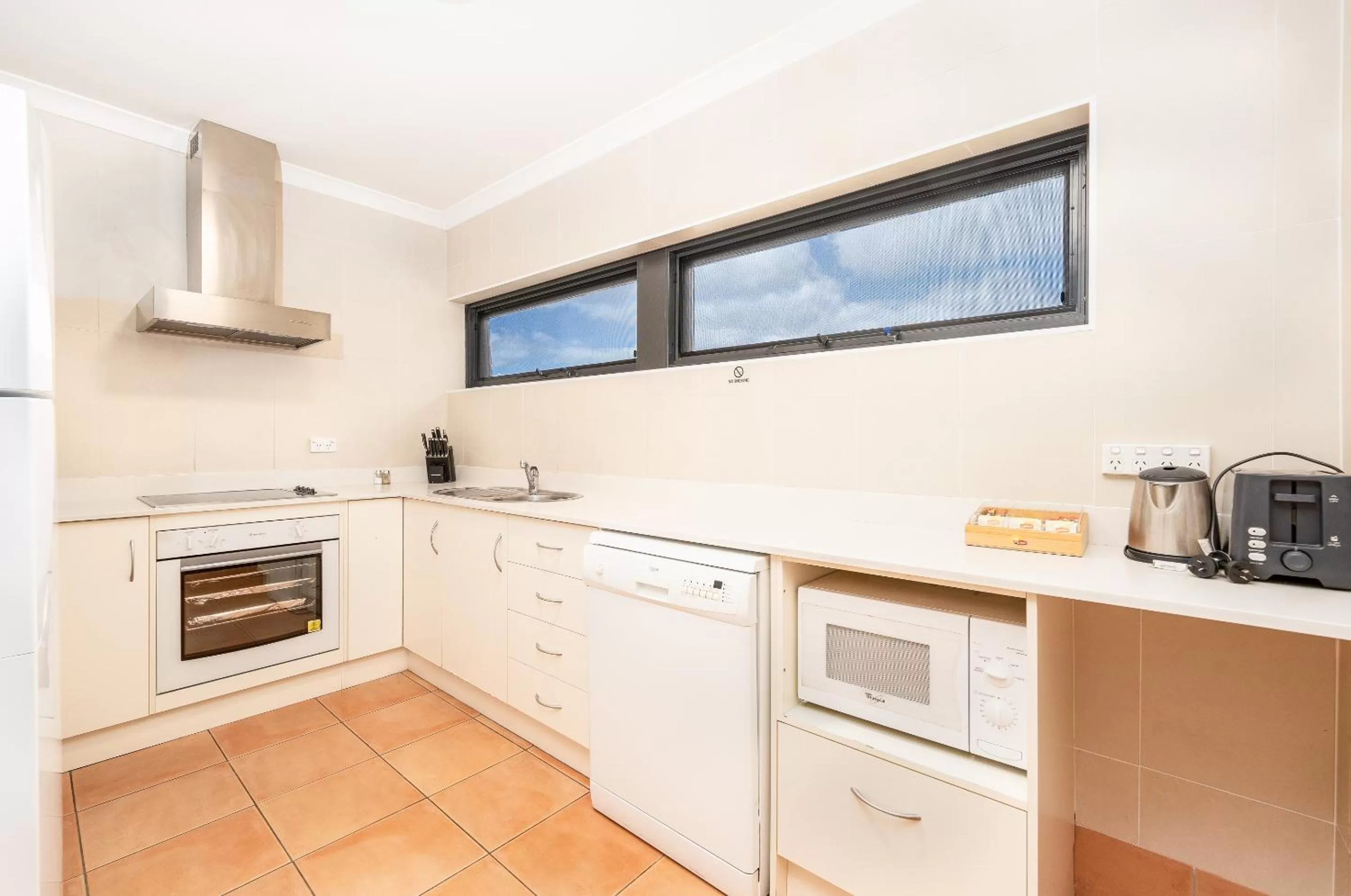kitchen in Forrest Hotel & Apartments