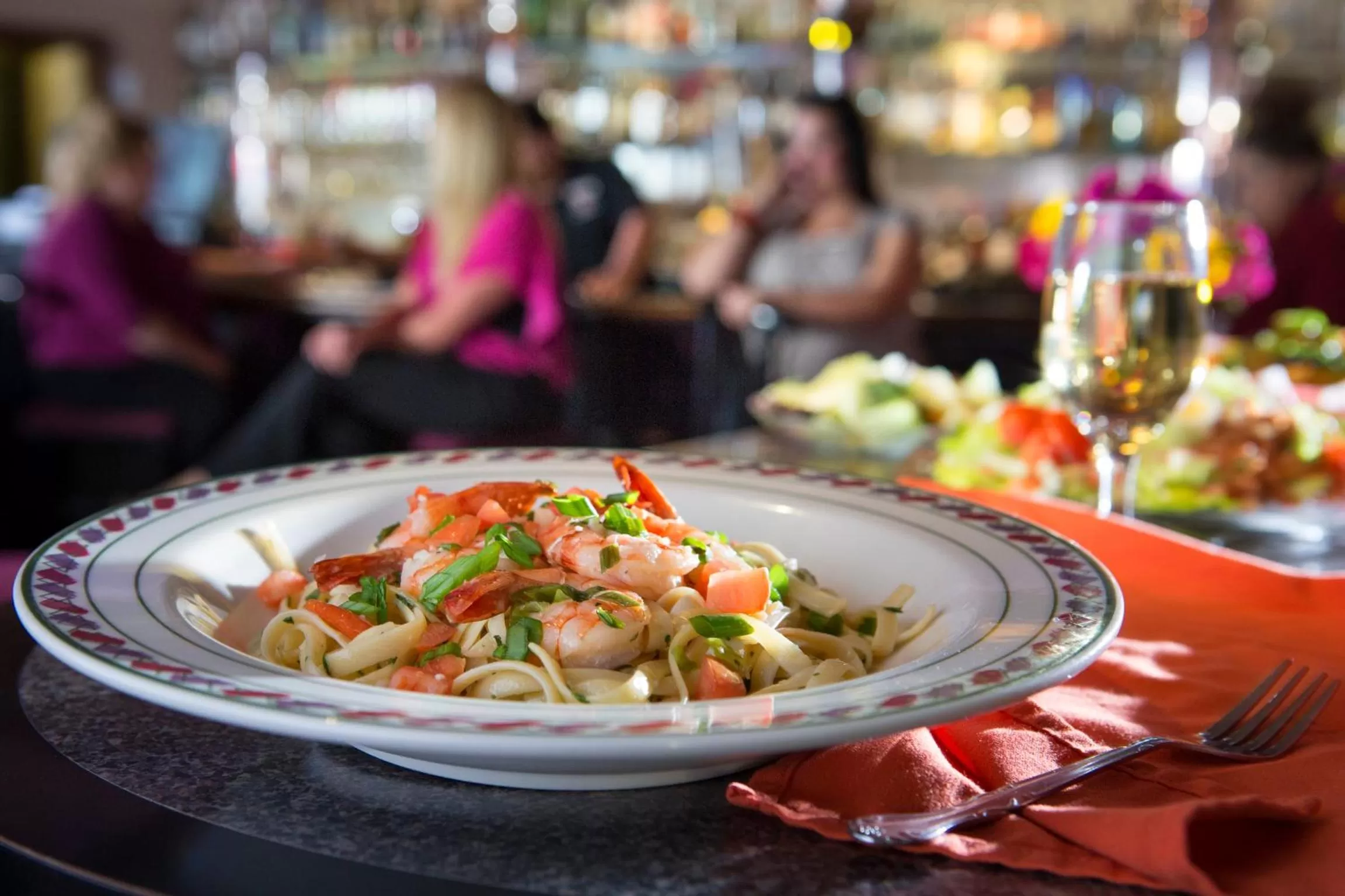 Restaurant/places to eat in Red Lion Hotel Yakima Center