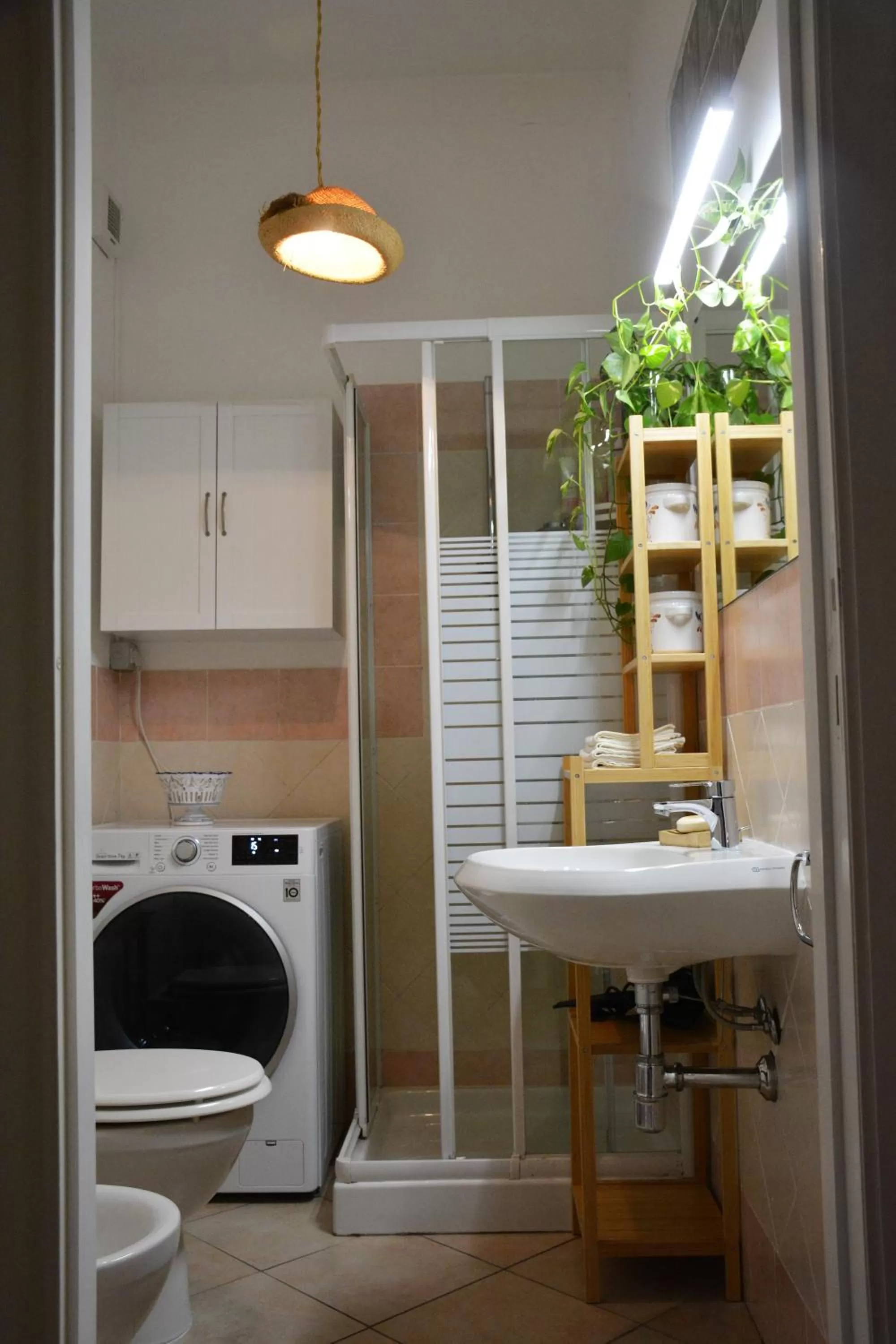 Bathroom in B&B Fashion style