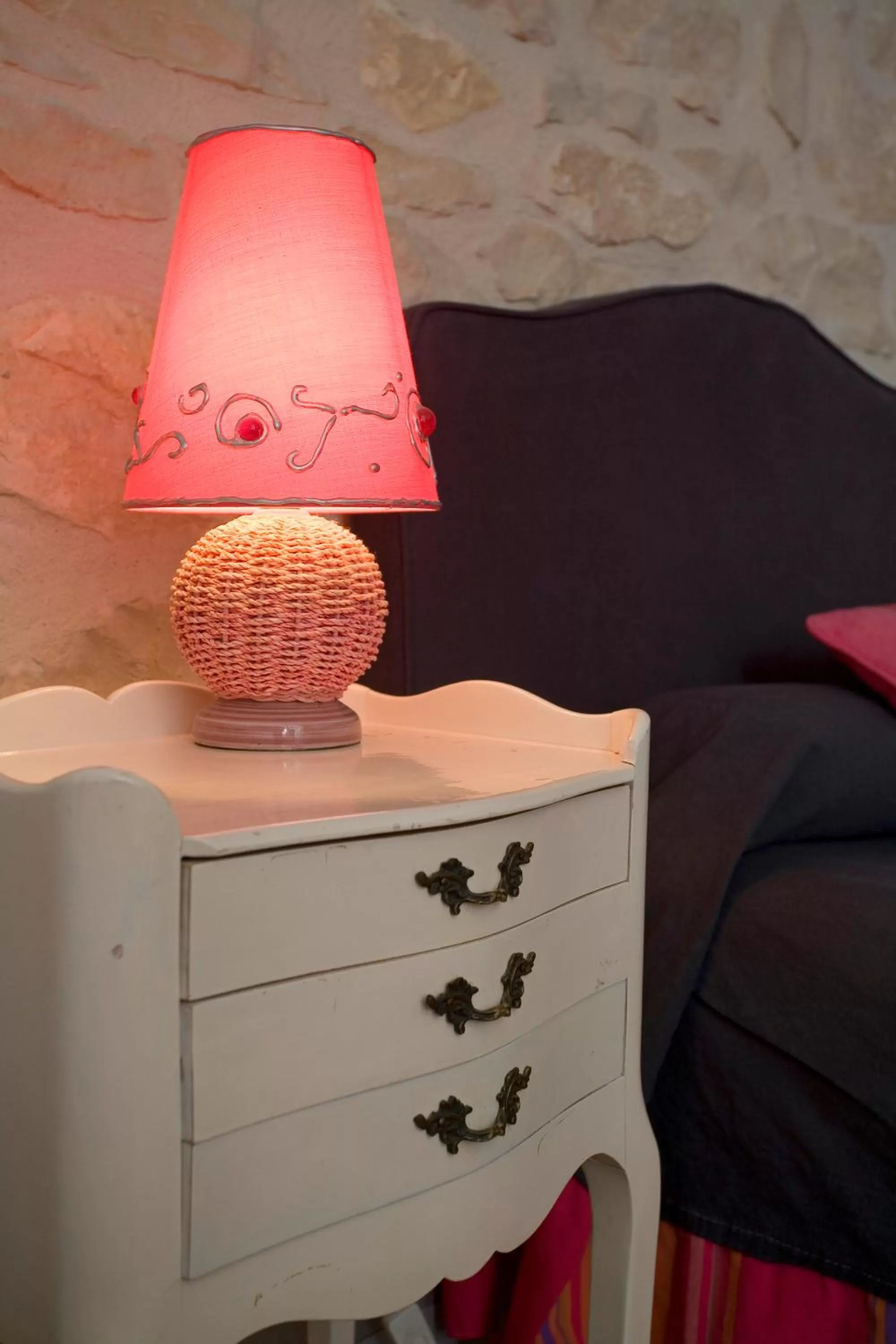 Decorative detail in Logis Auberge De Tavel