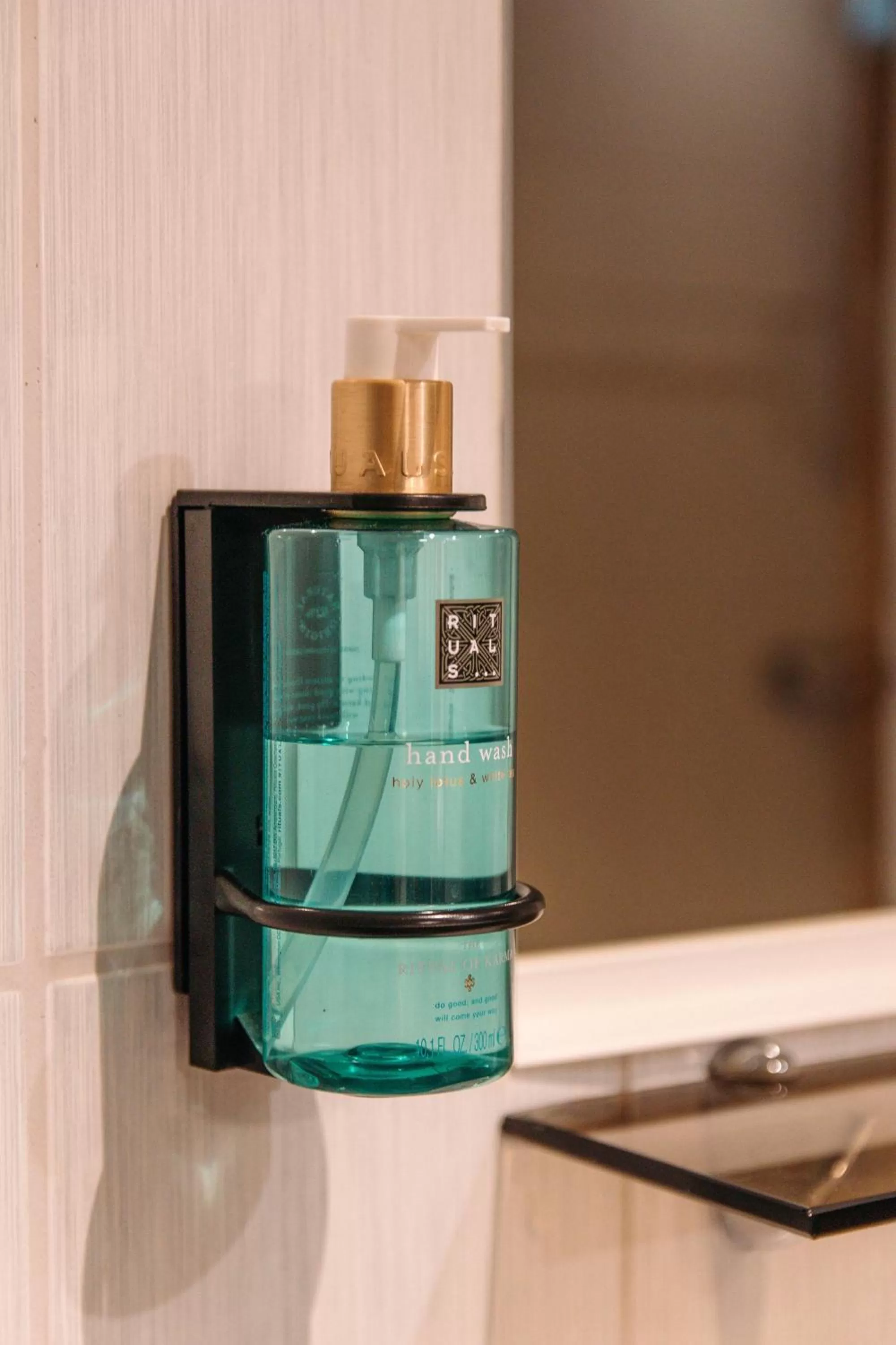 Bathroom in Braavo Spa Hotel