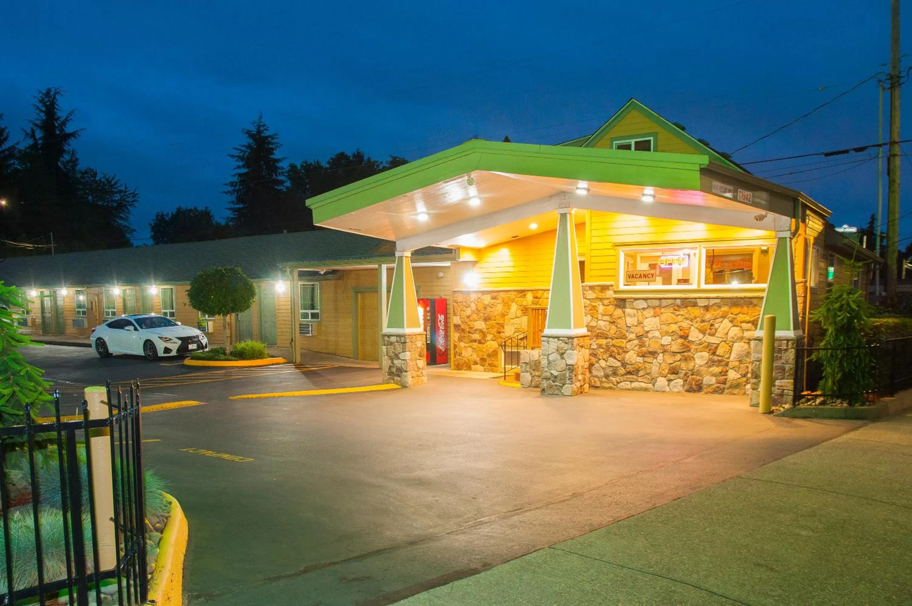 Nordic Inn and Suites