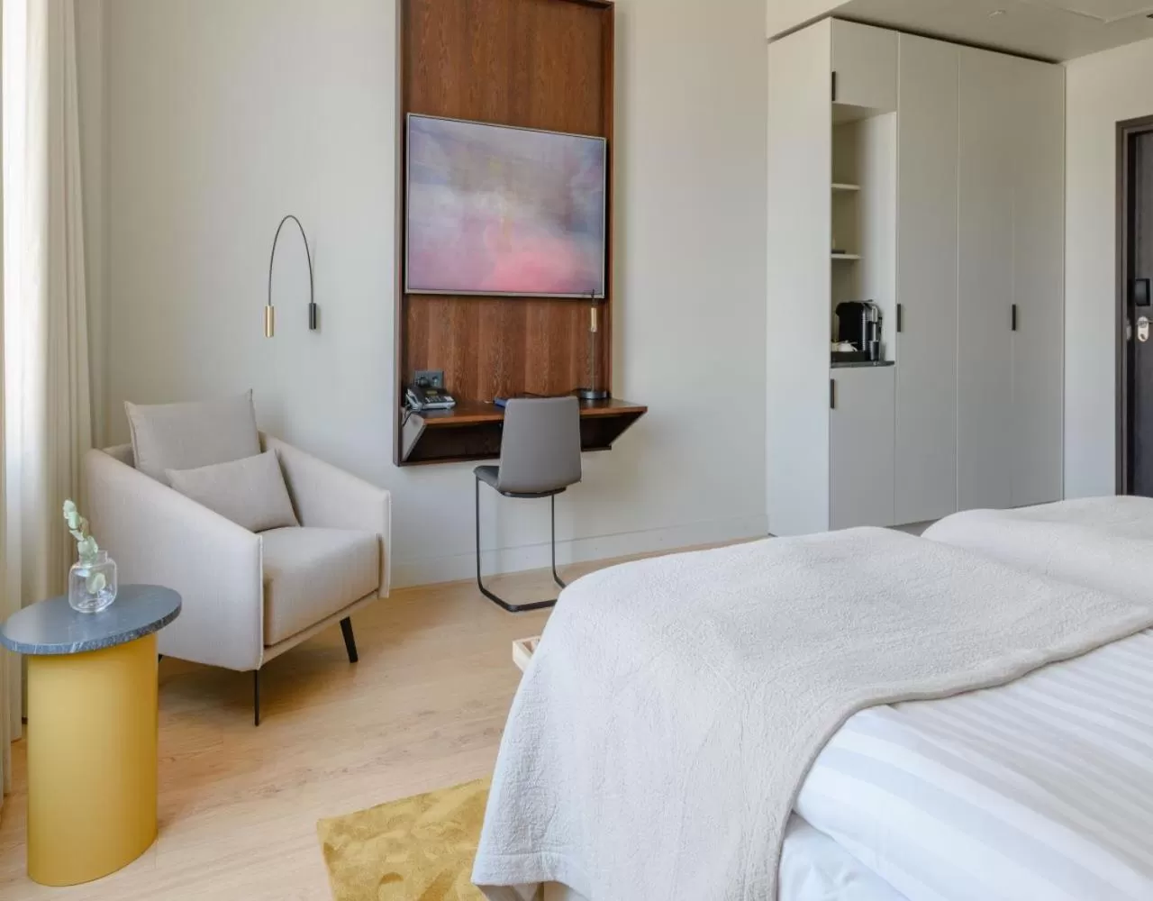 Photo of the whole room, Bed in Solo Sokos Hotel Paviljonki