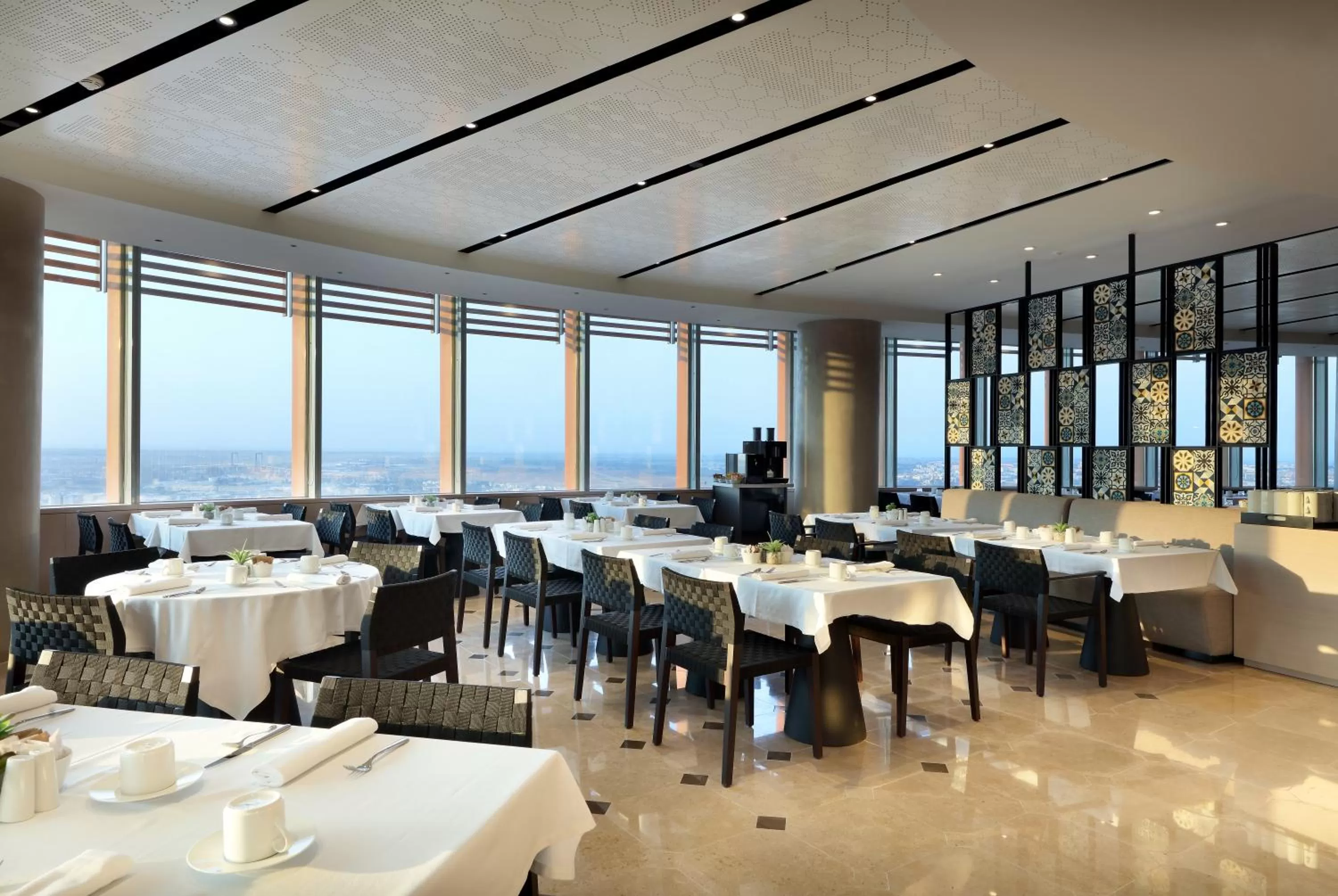 Restaurant/places to eat in Eurostars Torre Sevilla