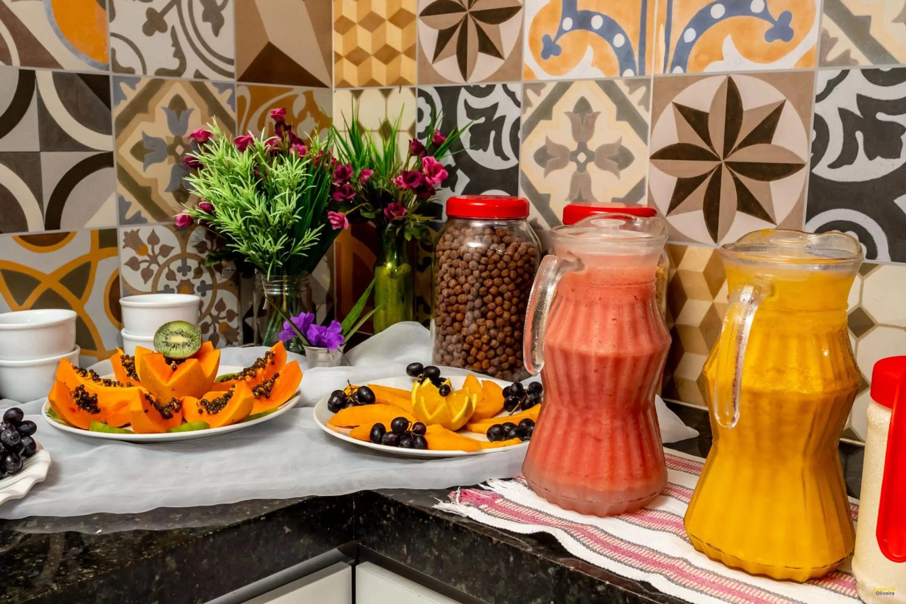 Breakfast in i9 Embaú Flats & Suites