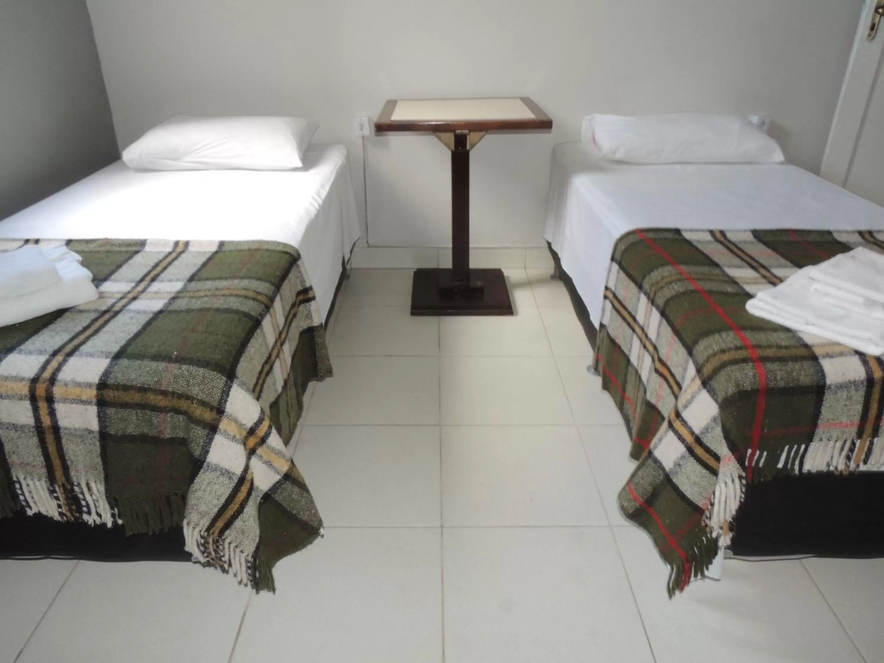 Bed in Hotel Economy 888 - Próximo a Praça da Estação e Rodoviária