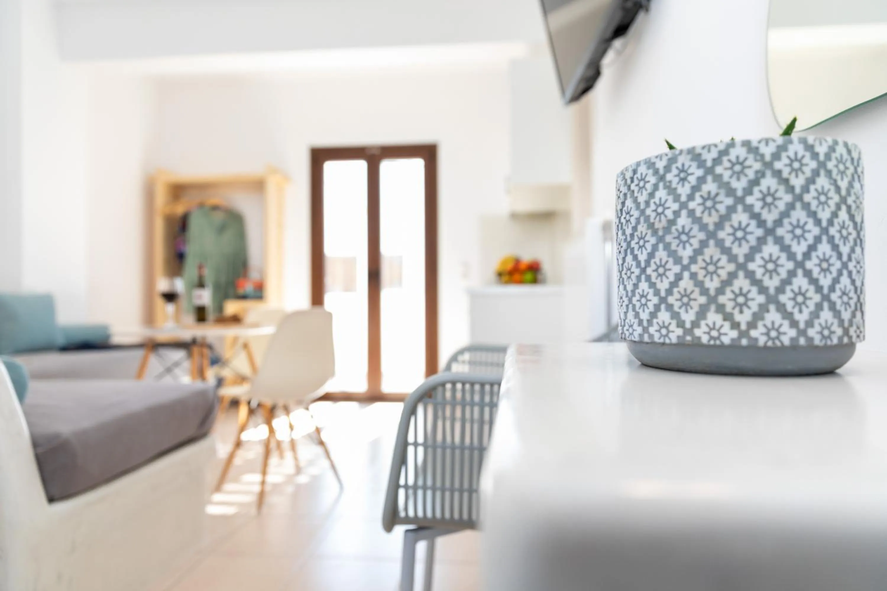 Photo of the whole room, Seating Area in Depis Place and Apartments