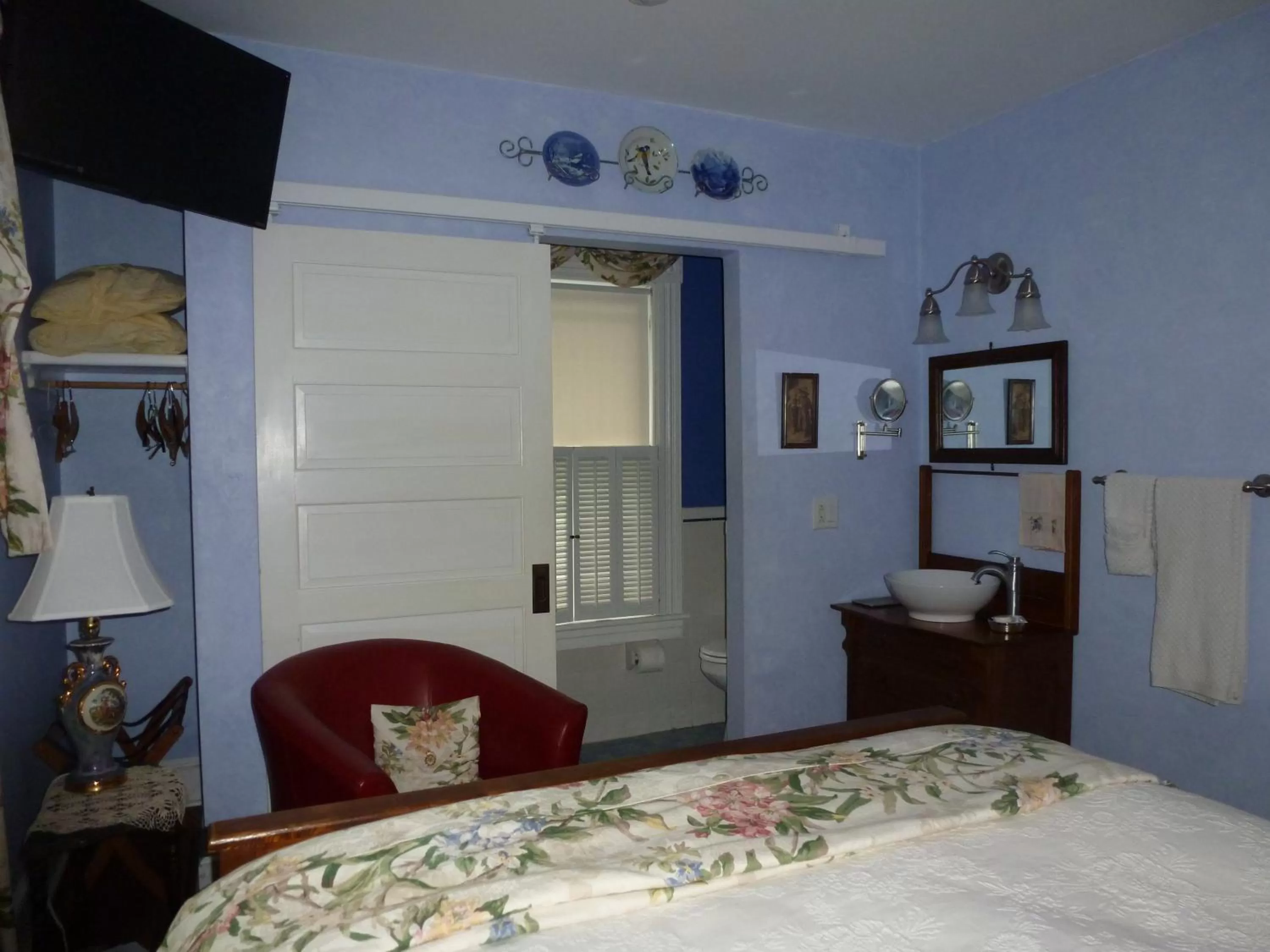 Bathroom, Bed in Back INN Time B&B