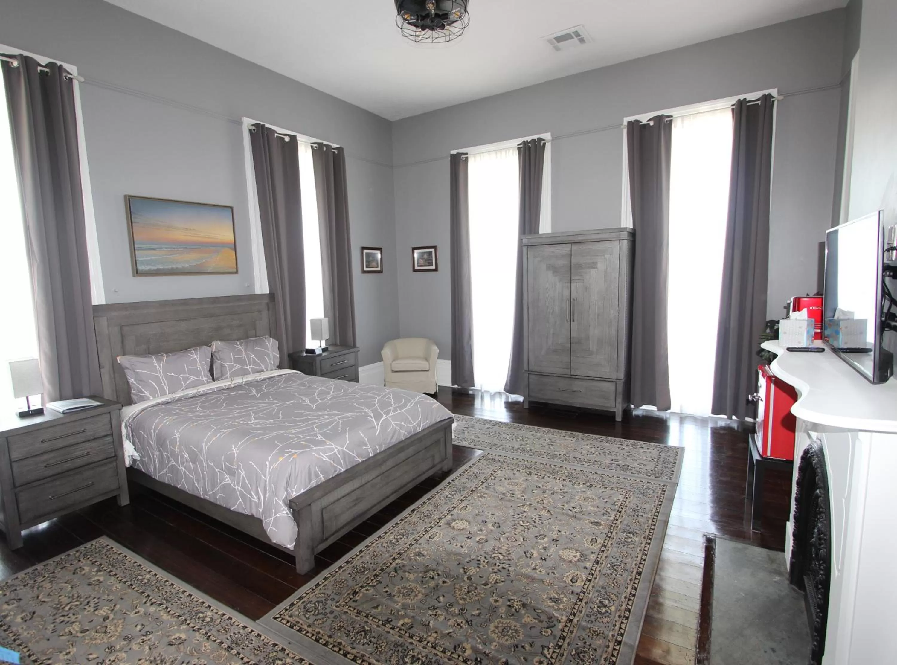 Bedroom, Bed in The George Manor