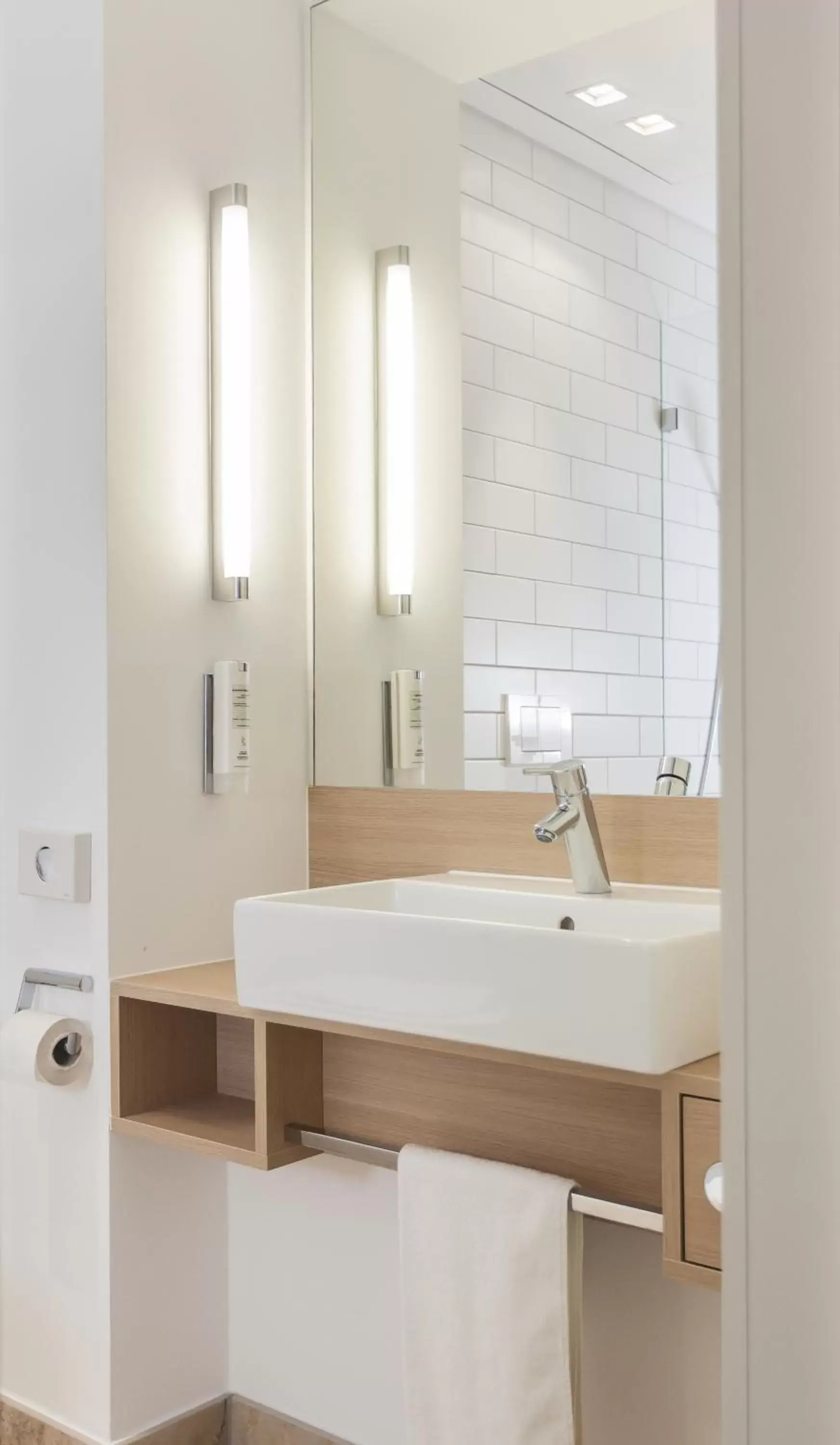 Twin Room in Kardinal Schulte Haus Twin Room in Kardinal Schulte Haus