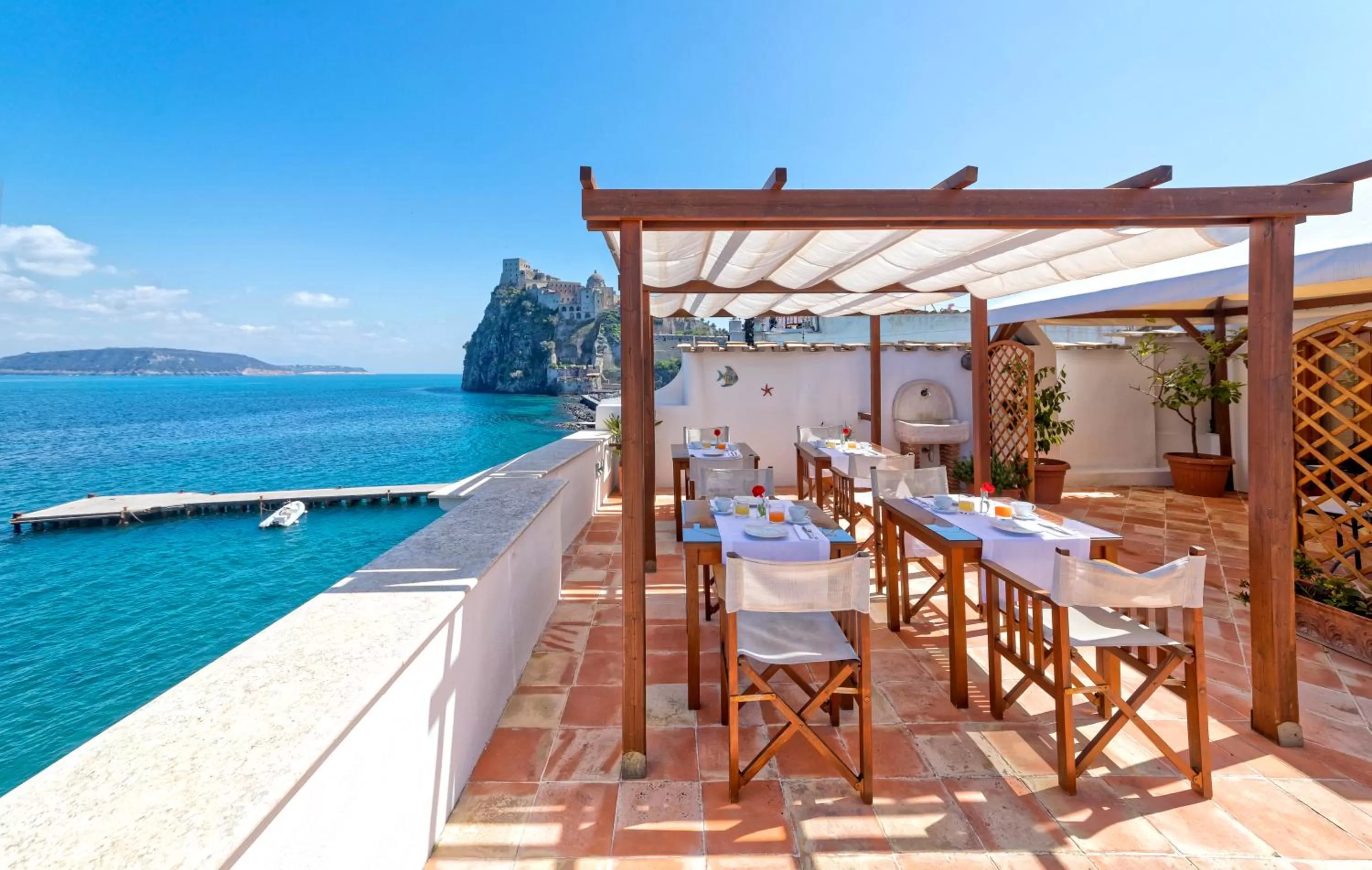 Restaurant/places to eat in Villa Lieta