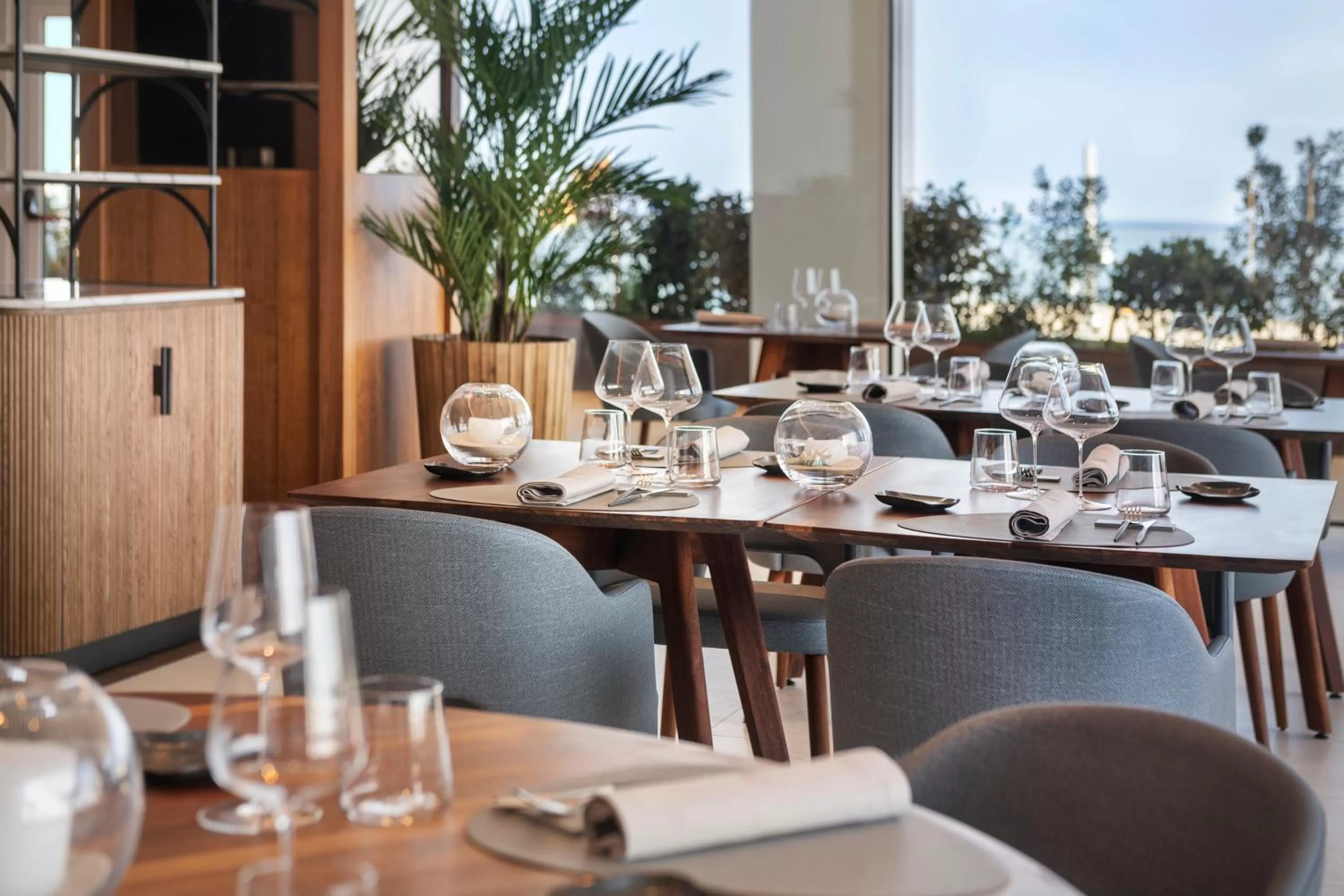 Restaurant/places to eat in Hotel Marina Badalona