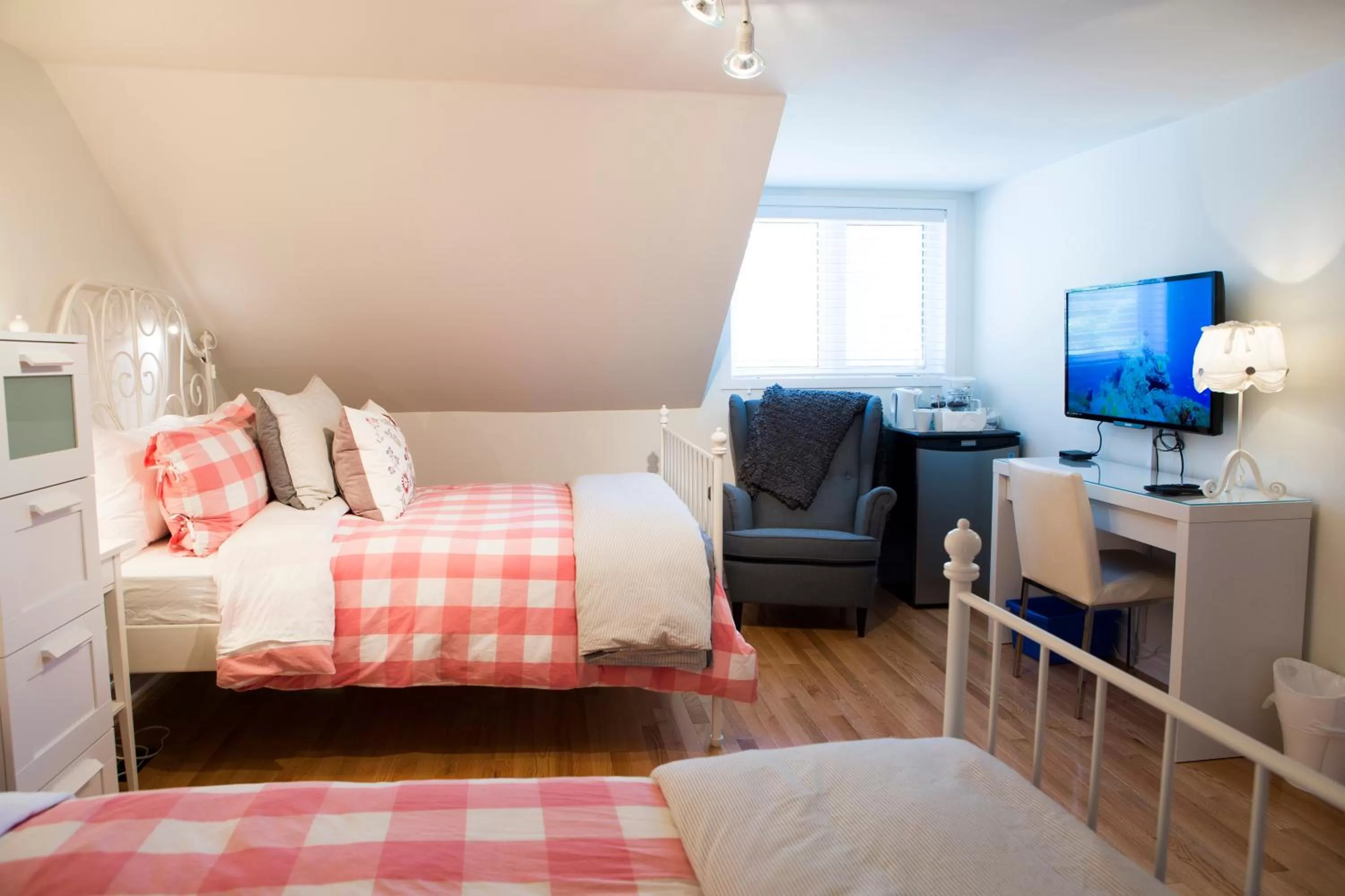 Bed in Auberge Tom B&B