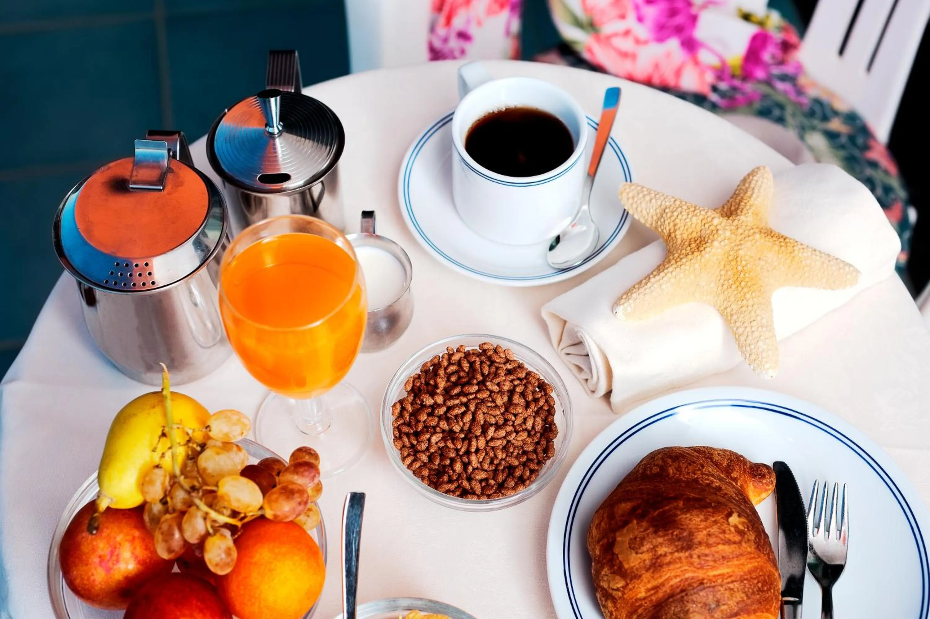 Restaurant/places to eat in Hotel Ulisse