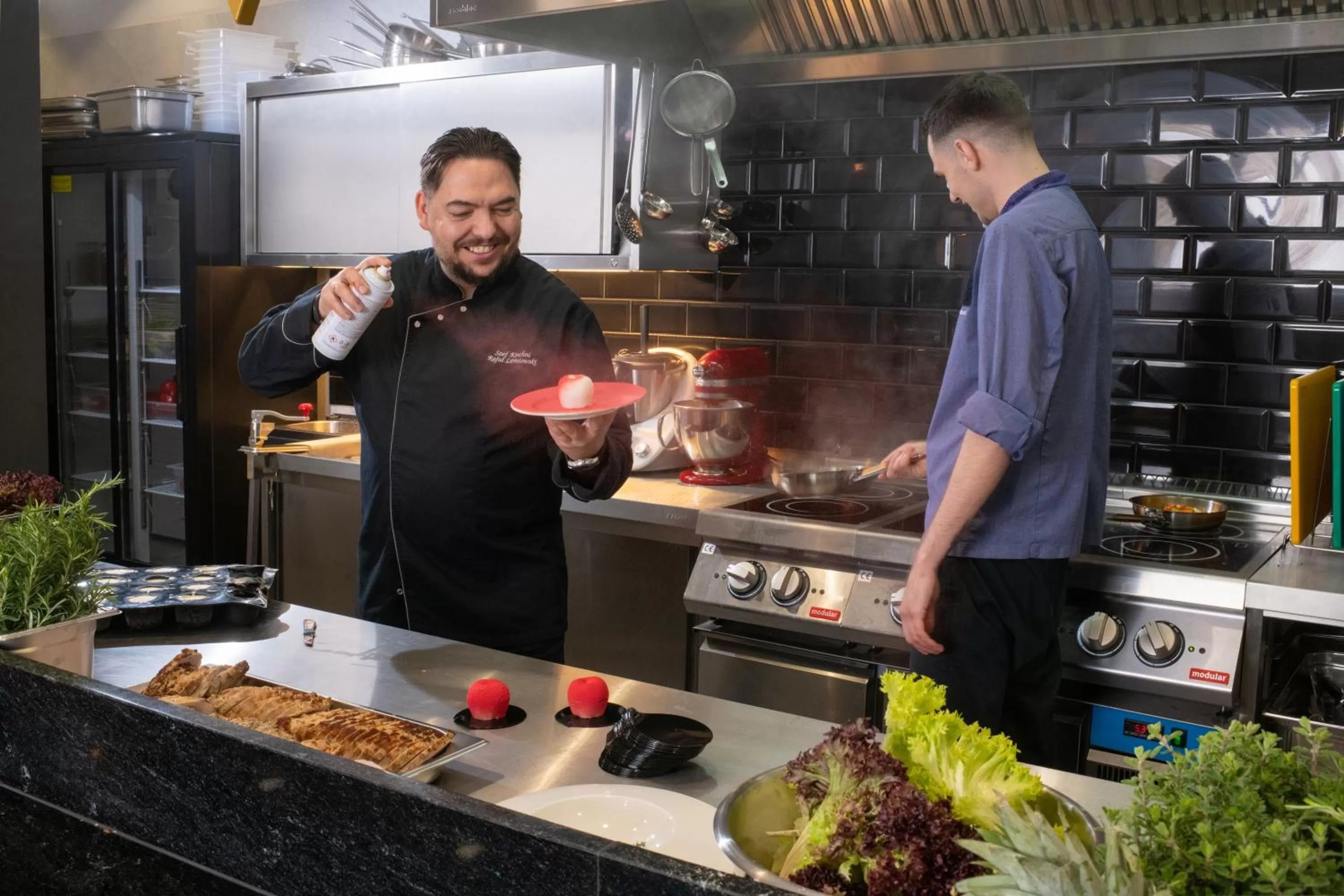 Restaurant/places to eat in Xerion Hotel