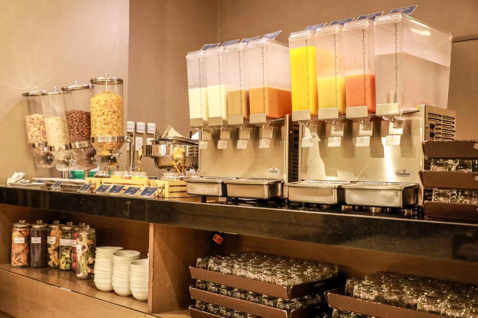 Breakfast in Mandarin Hotel Managed by Centre Point