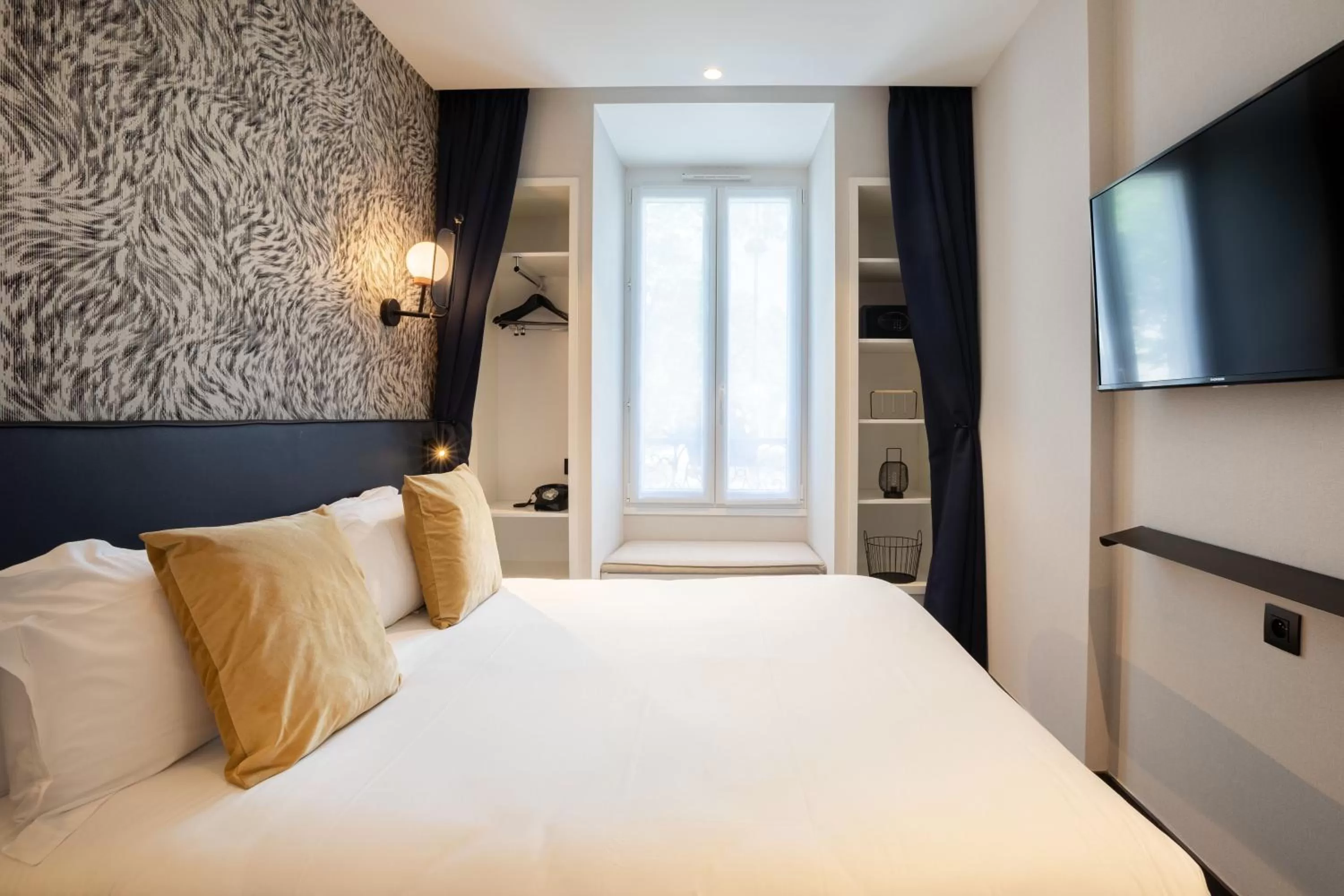 Bed in Hôtel Prince Albert Gare de Lyon