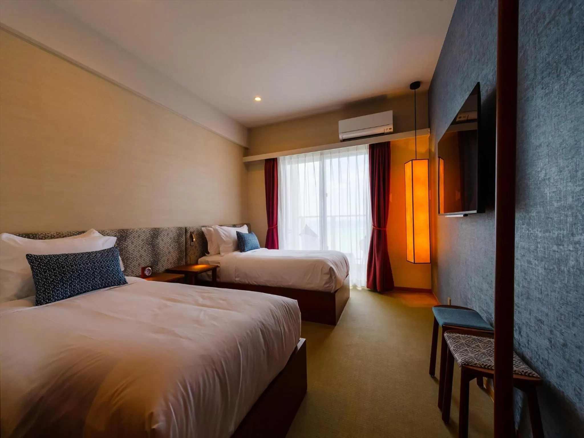 Bed in oile by DSH Resorts