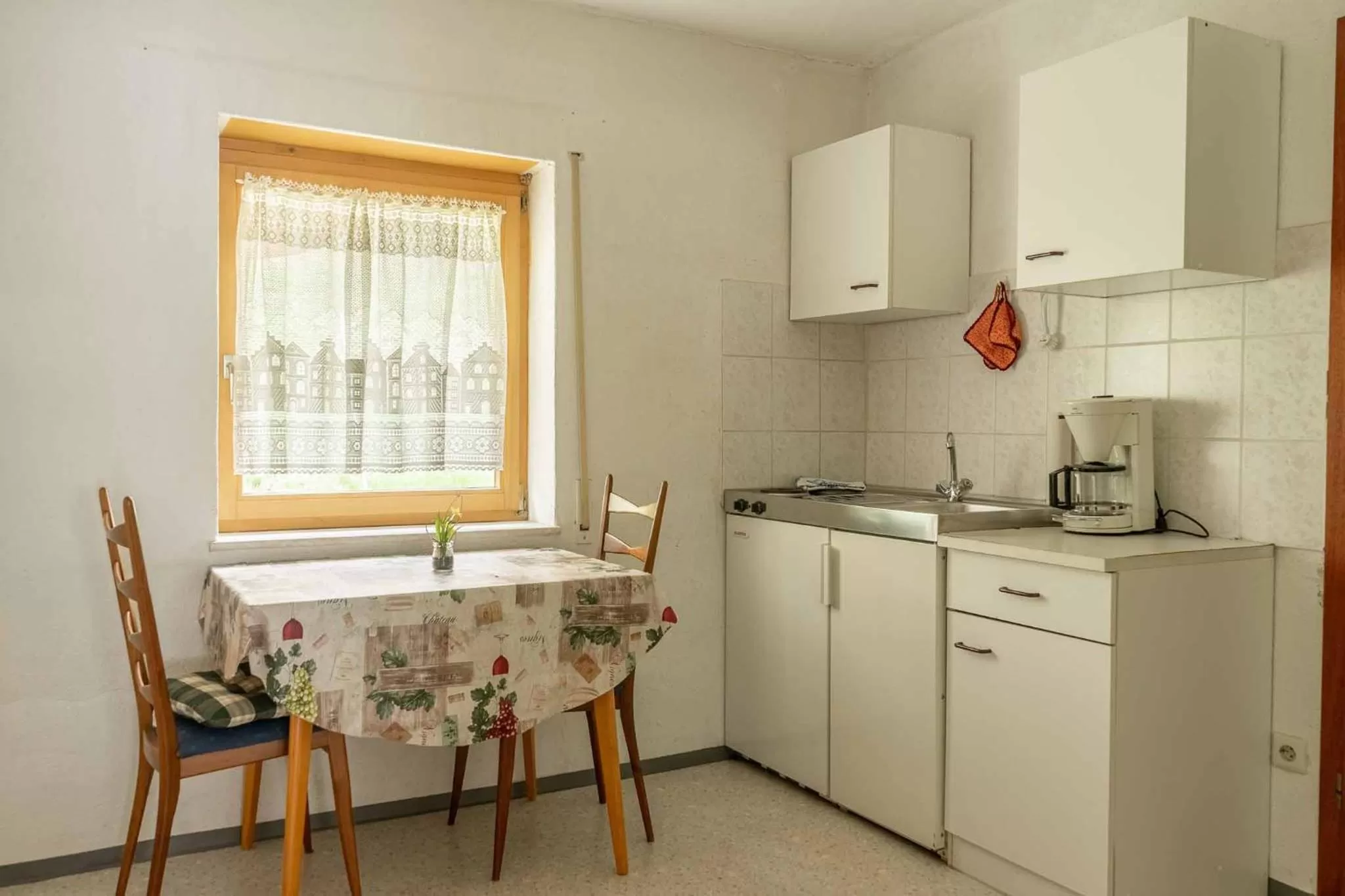 Kitchen or kitchenette in Landgasthof Peterhof