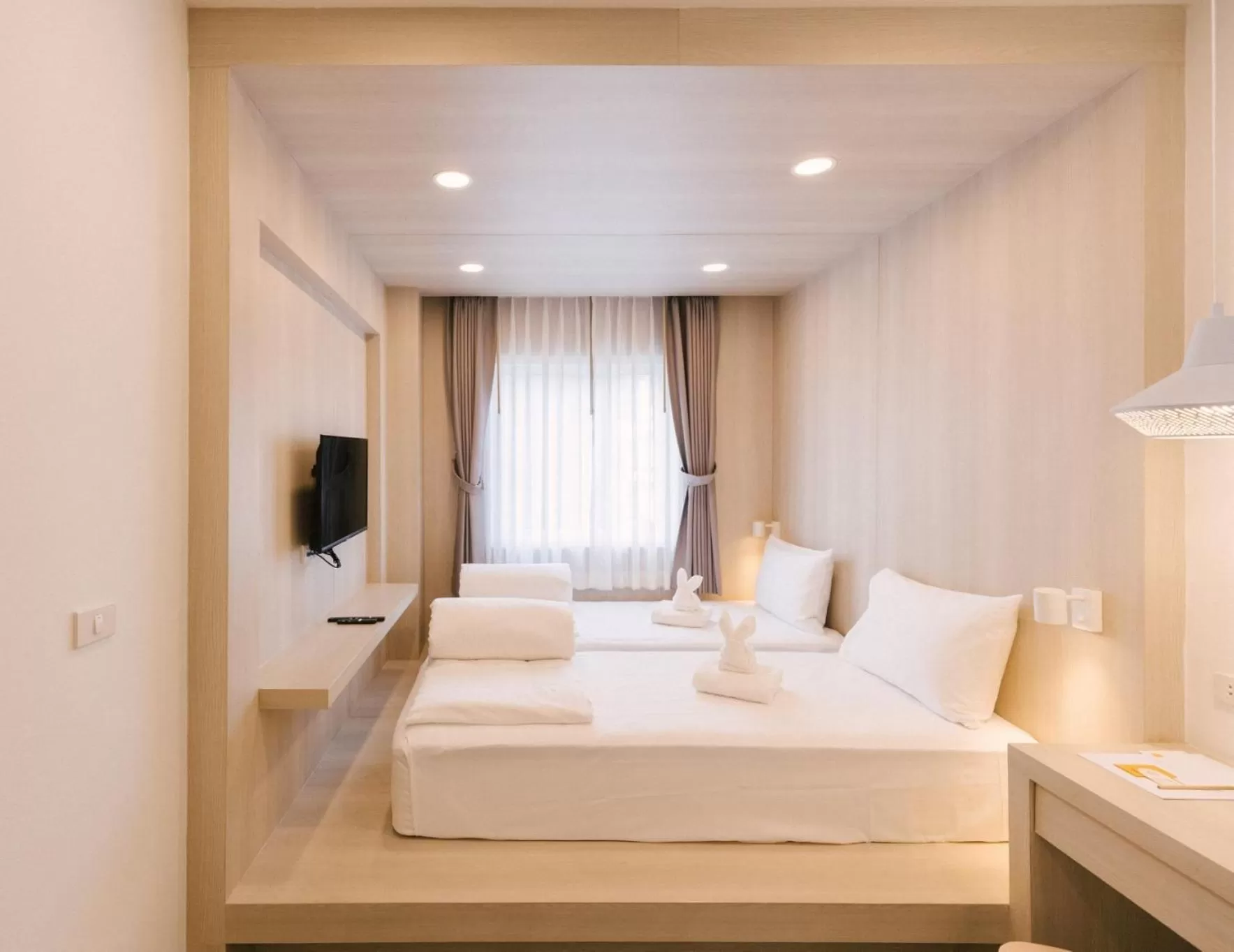 Bed in Nappiness Hotel